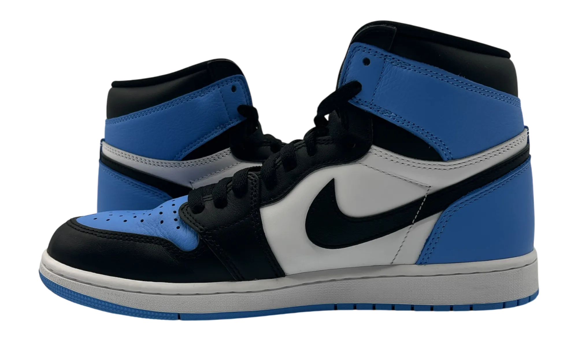 Air Jordan 1 Retro High OG "UNC Toe" (PreOwned)