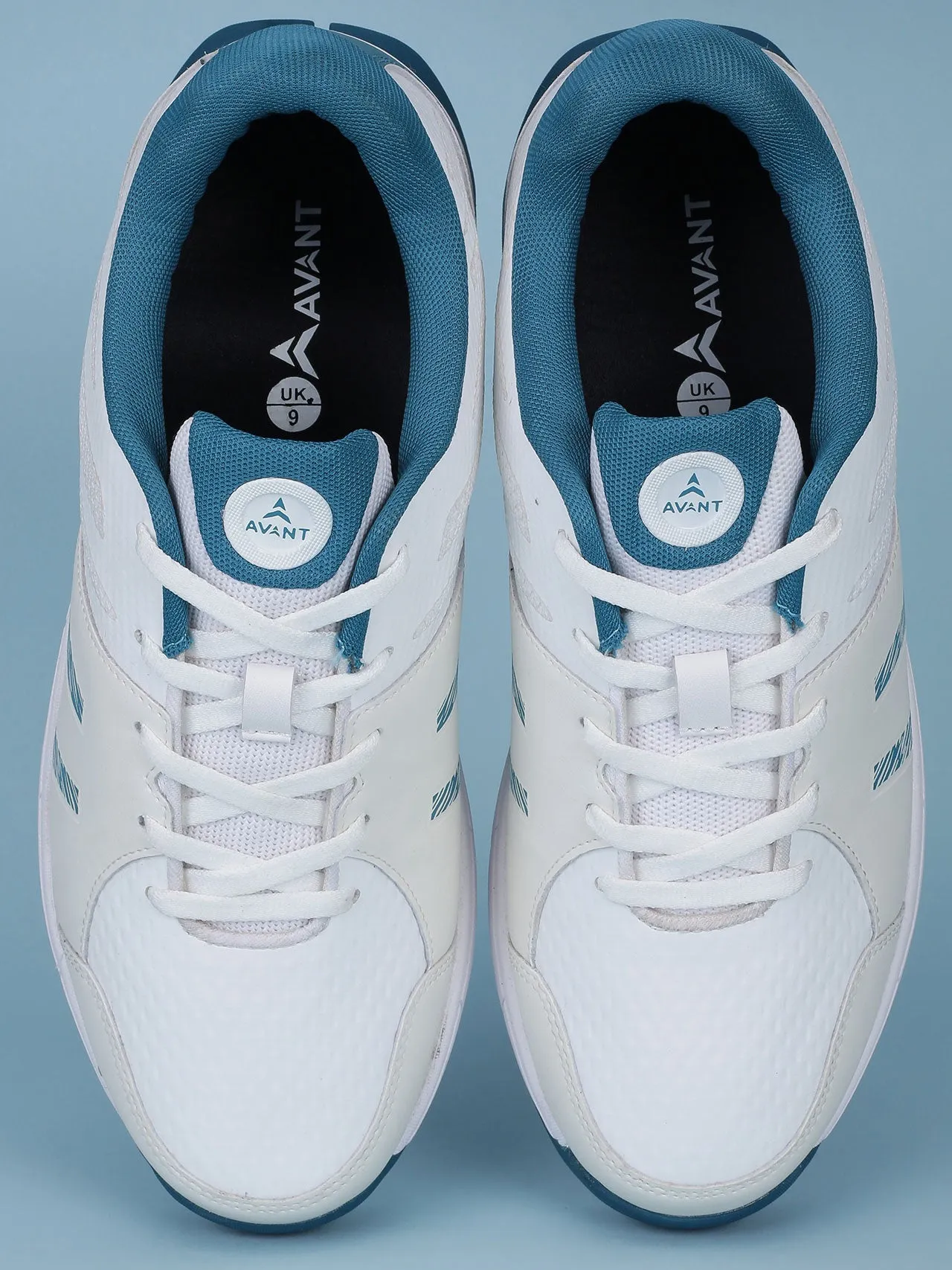 Avant Men's Outfield Cricket Shoes - White/Teal