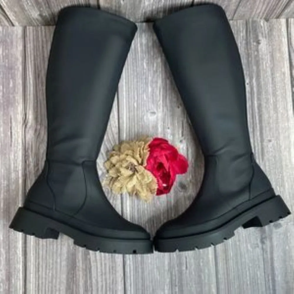 BAR III Twyla Black Lug Sole Boots 5M