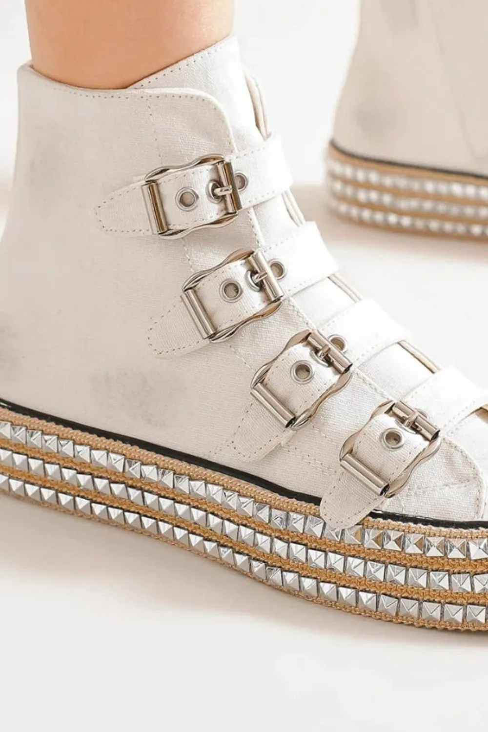 Beast Fashion Multi-Buckle Straps Studded Platform Boho Sneakers