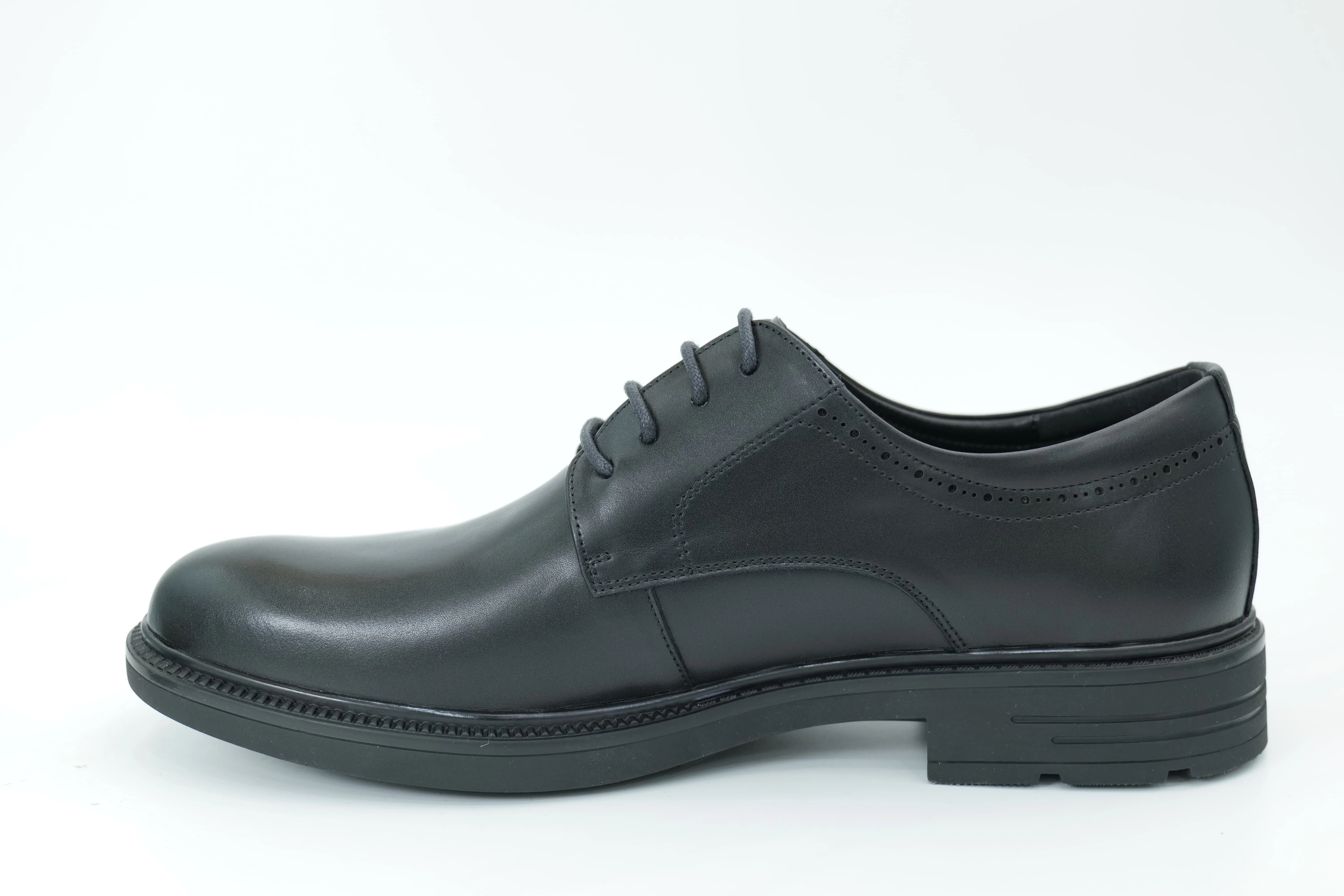 Casual shoes