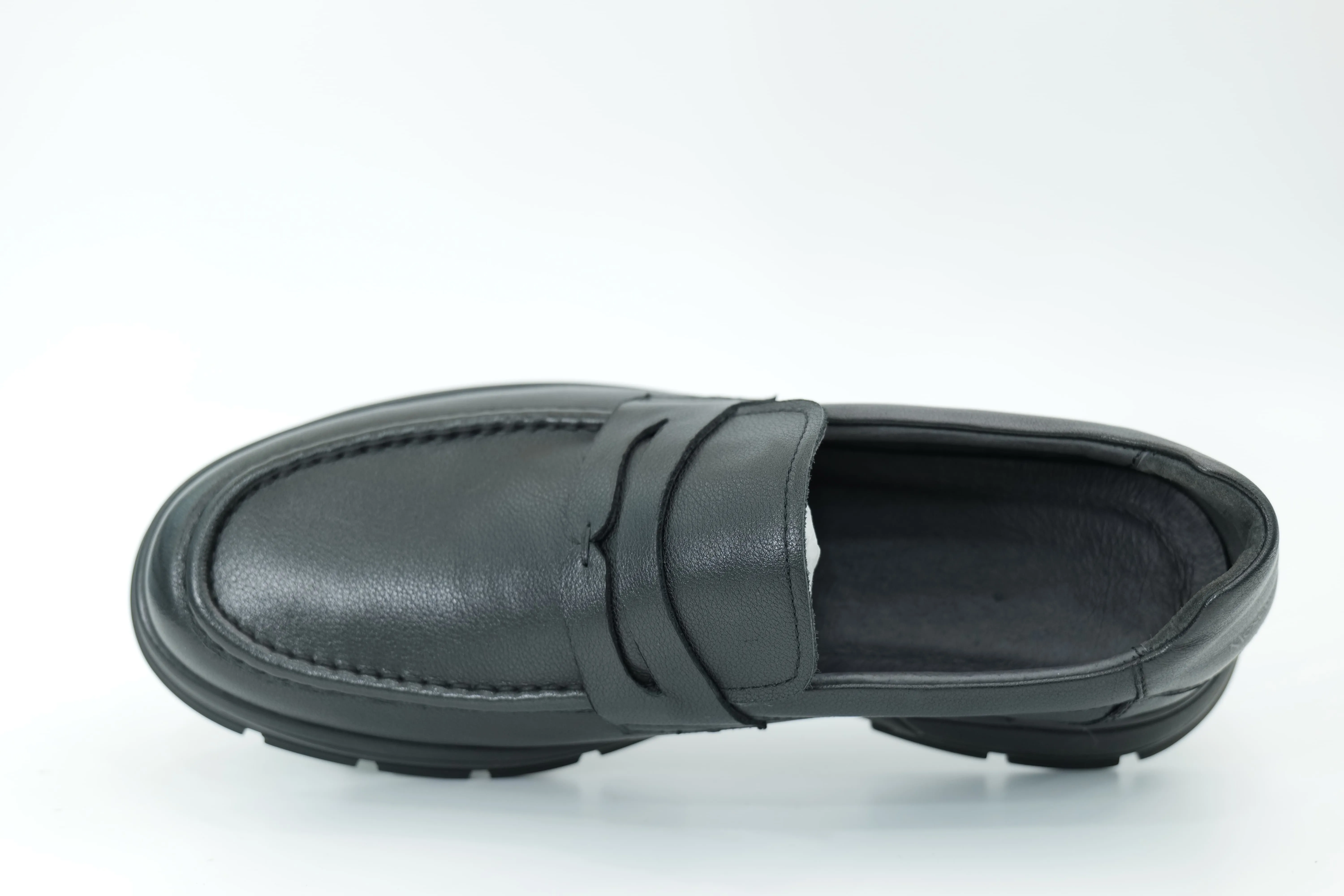 Casual shoes