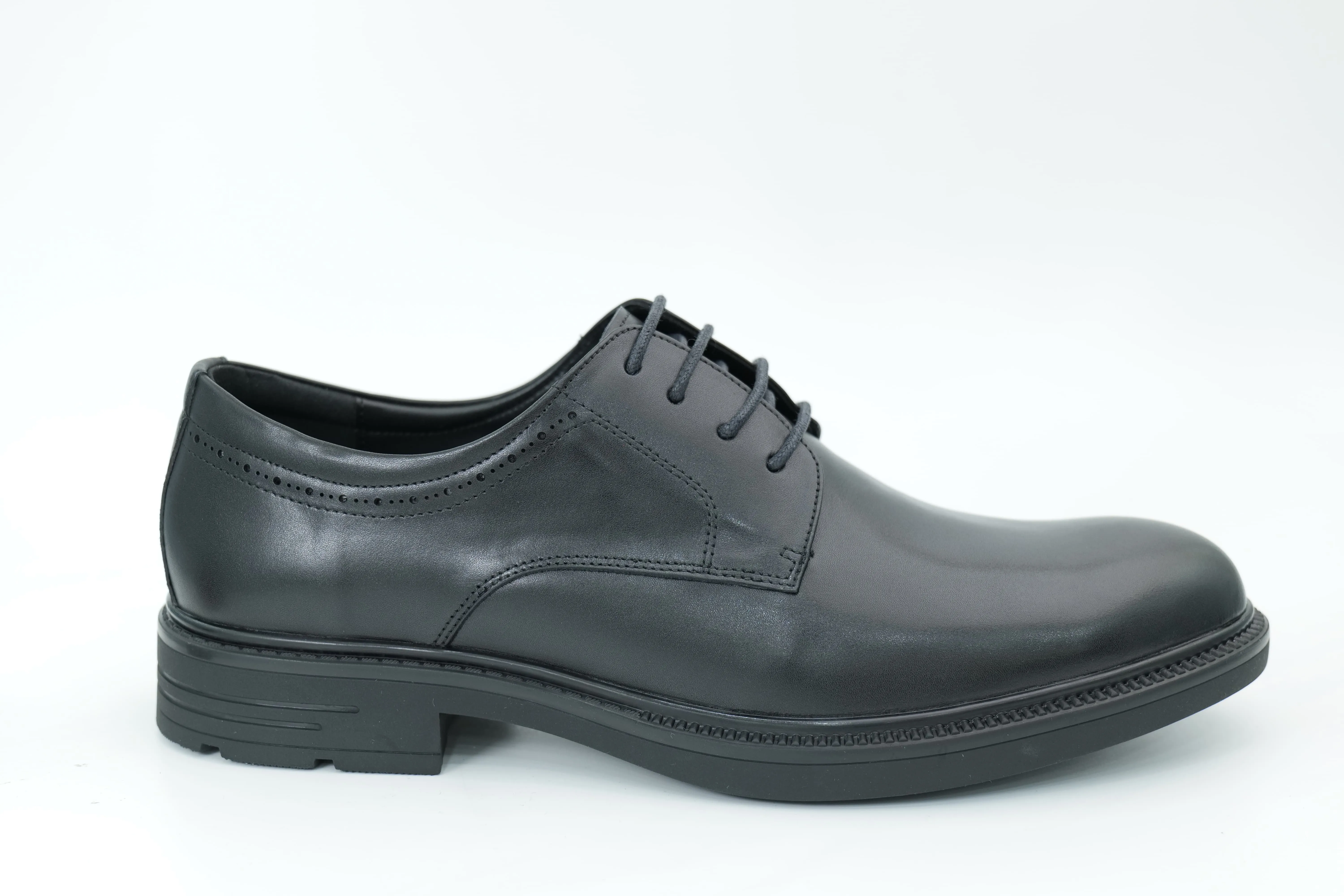 Casual shoes