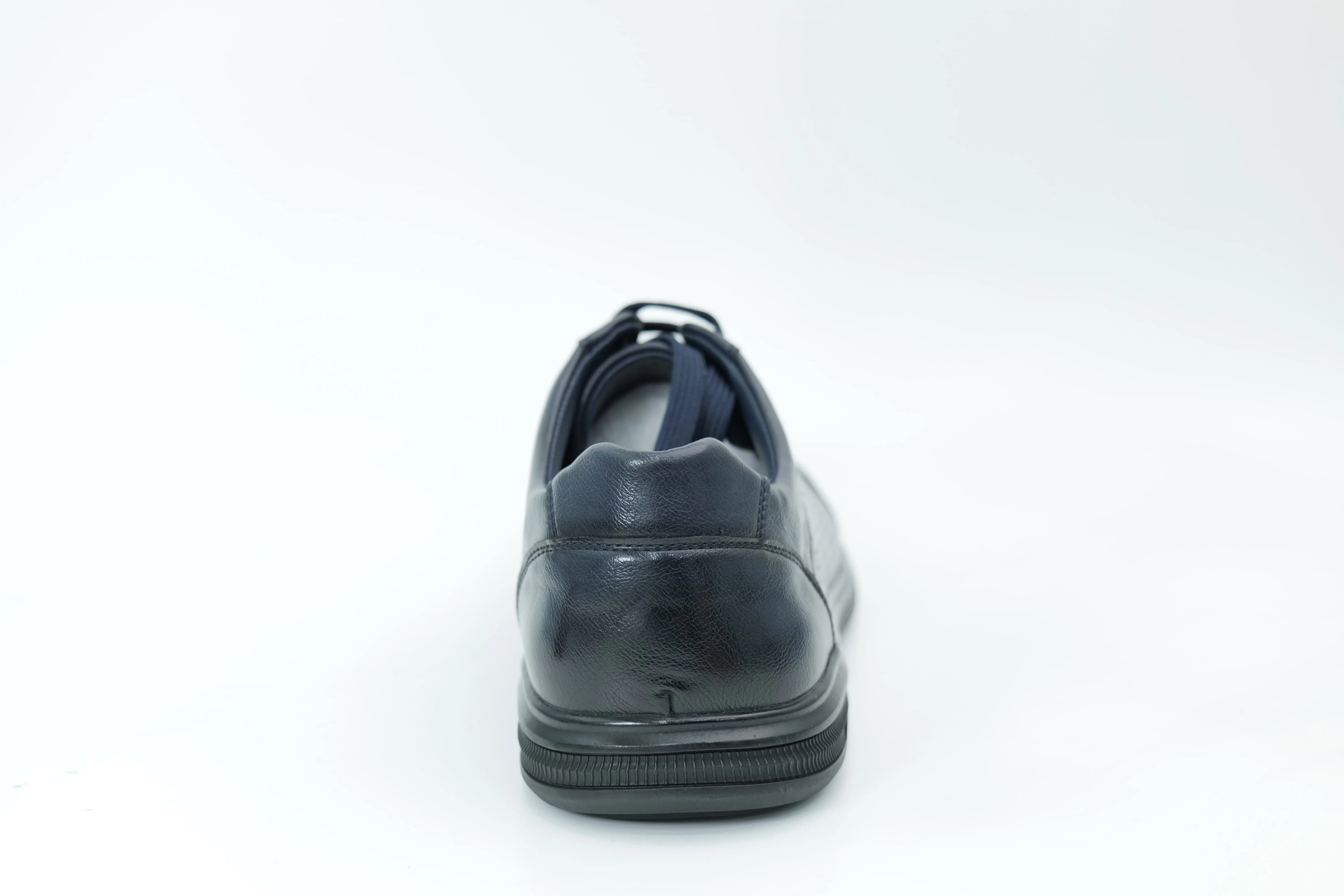 Casual shoes