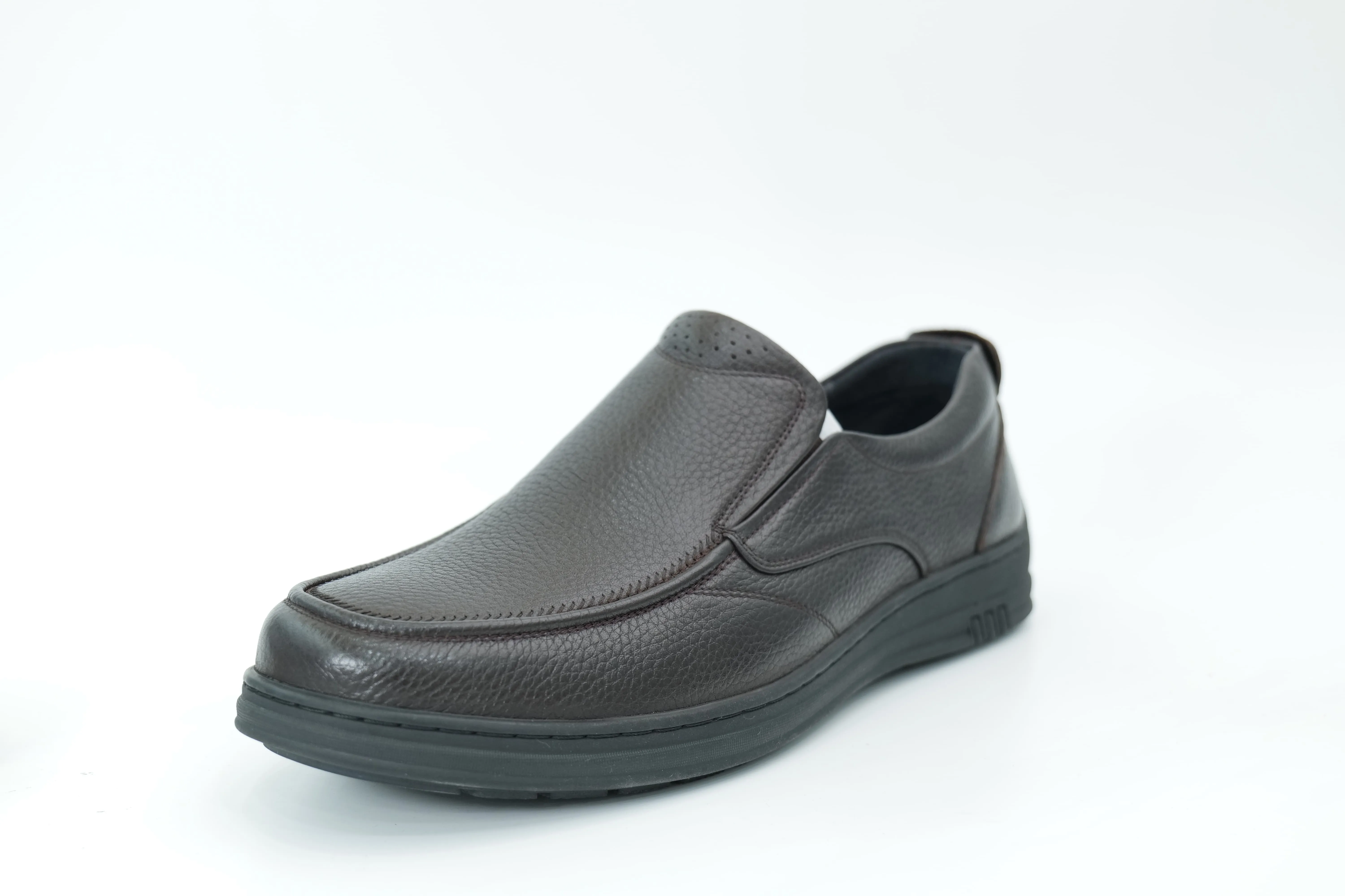 Casual shoes