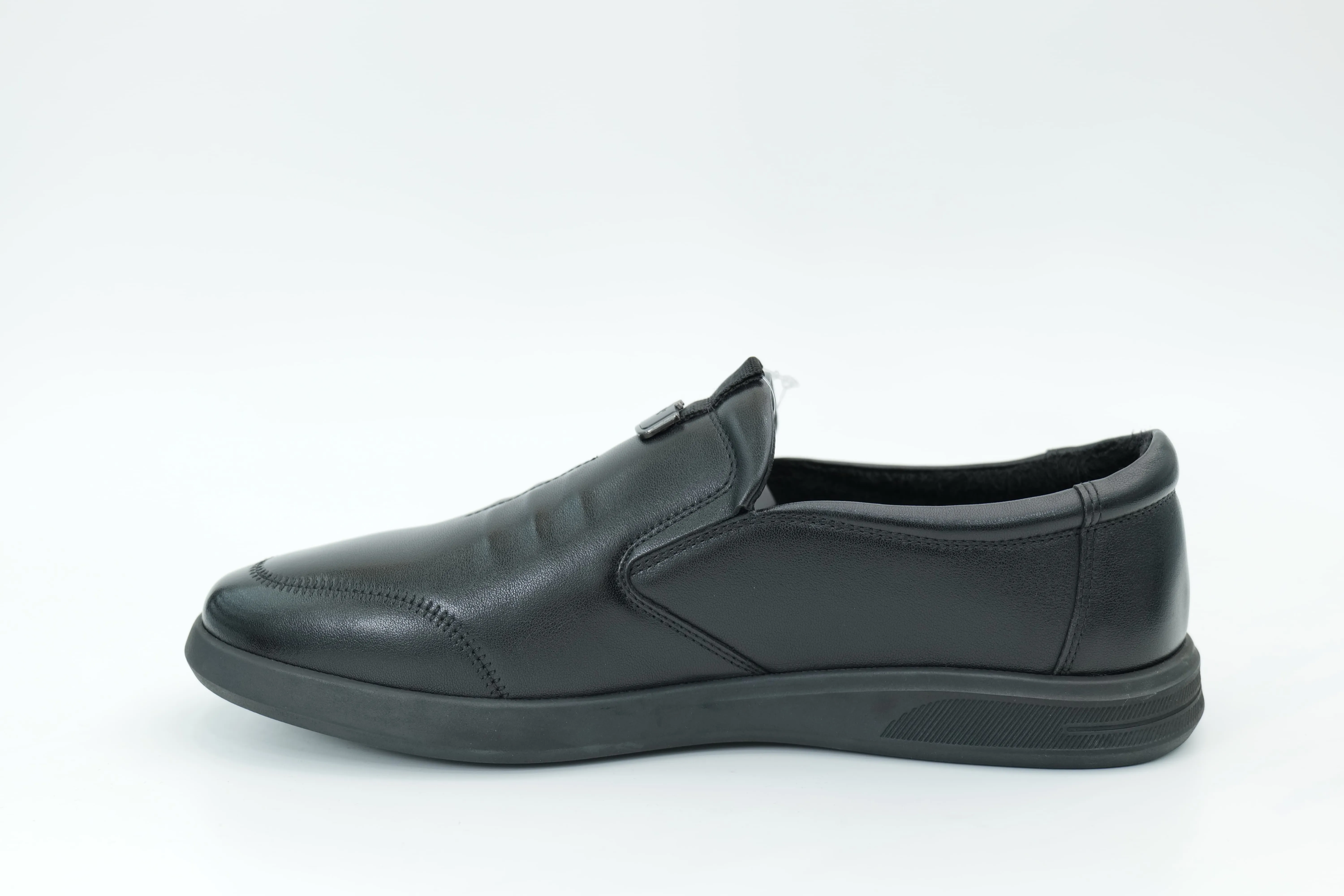 Casual shoes