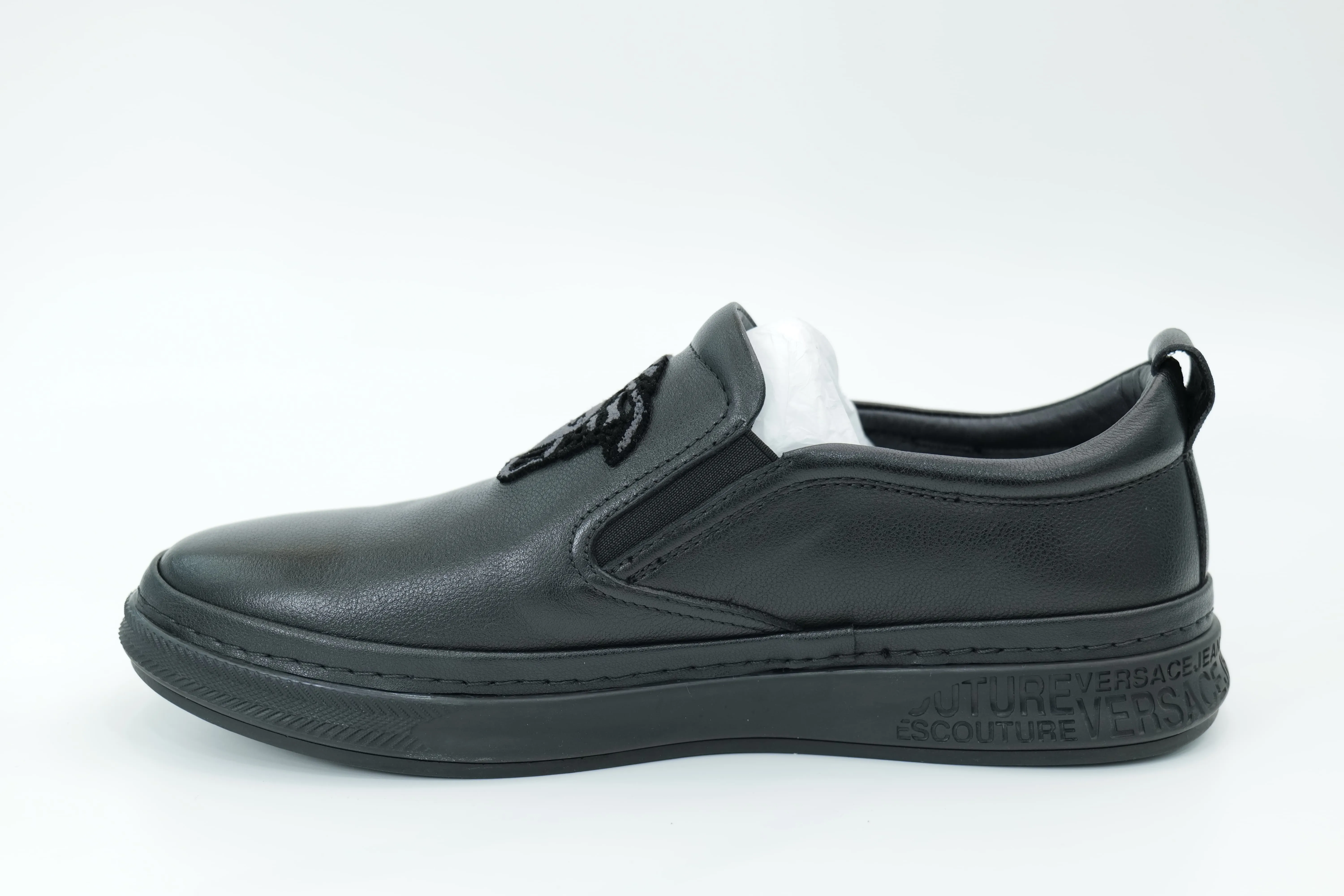 Casual shoes