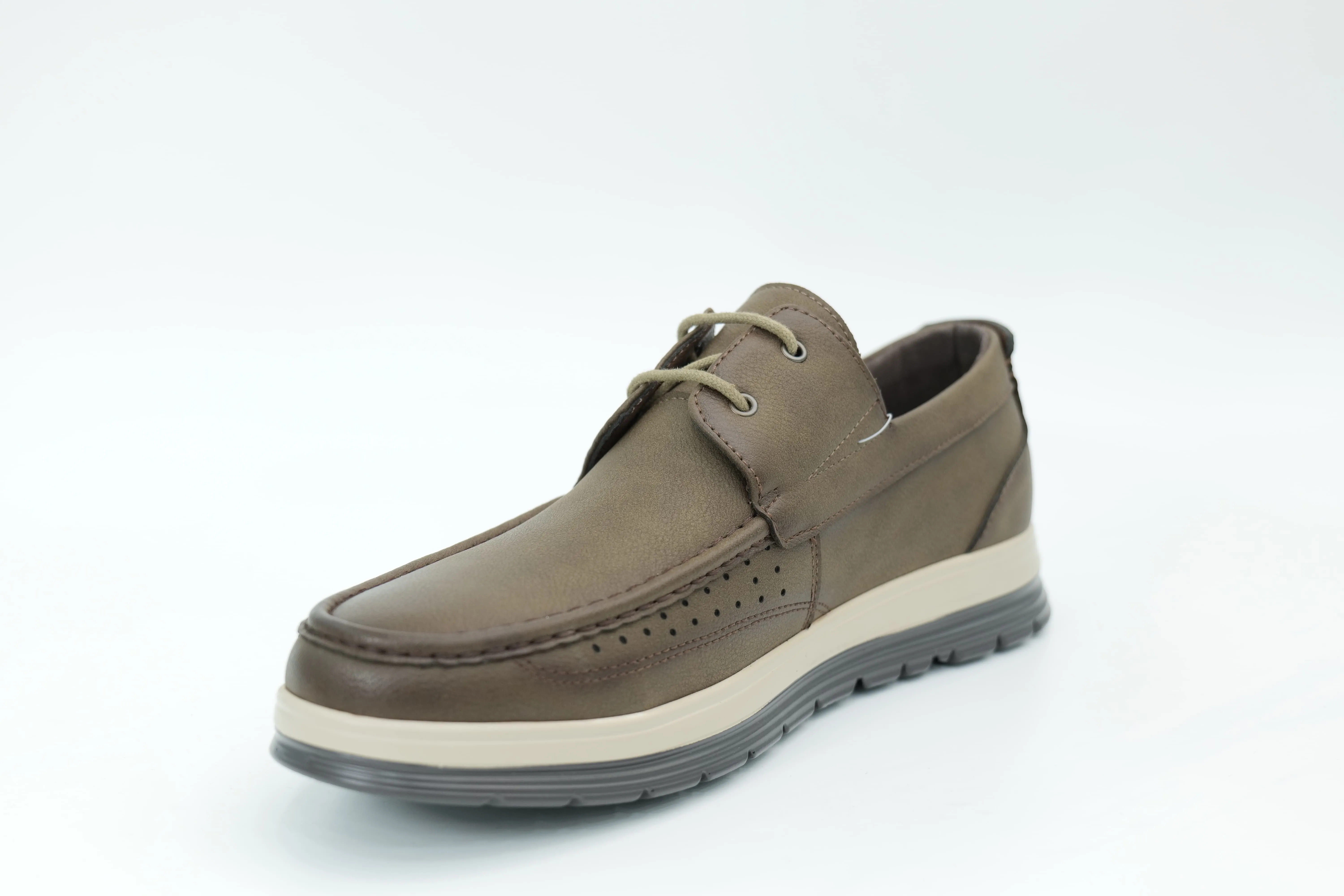 Casual shoes
