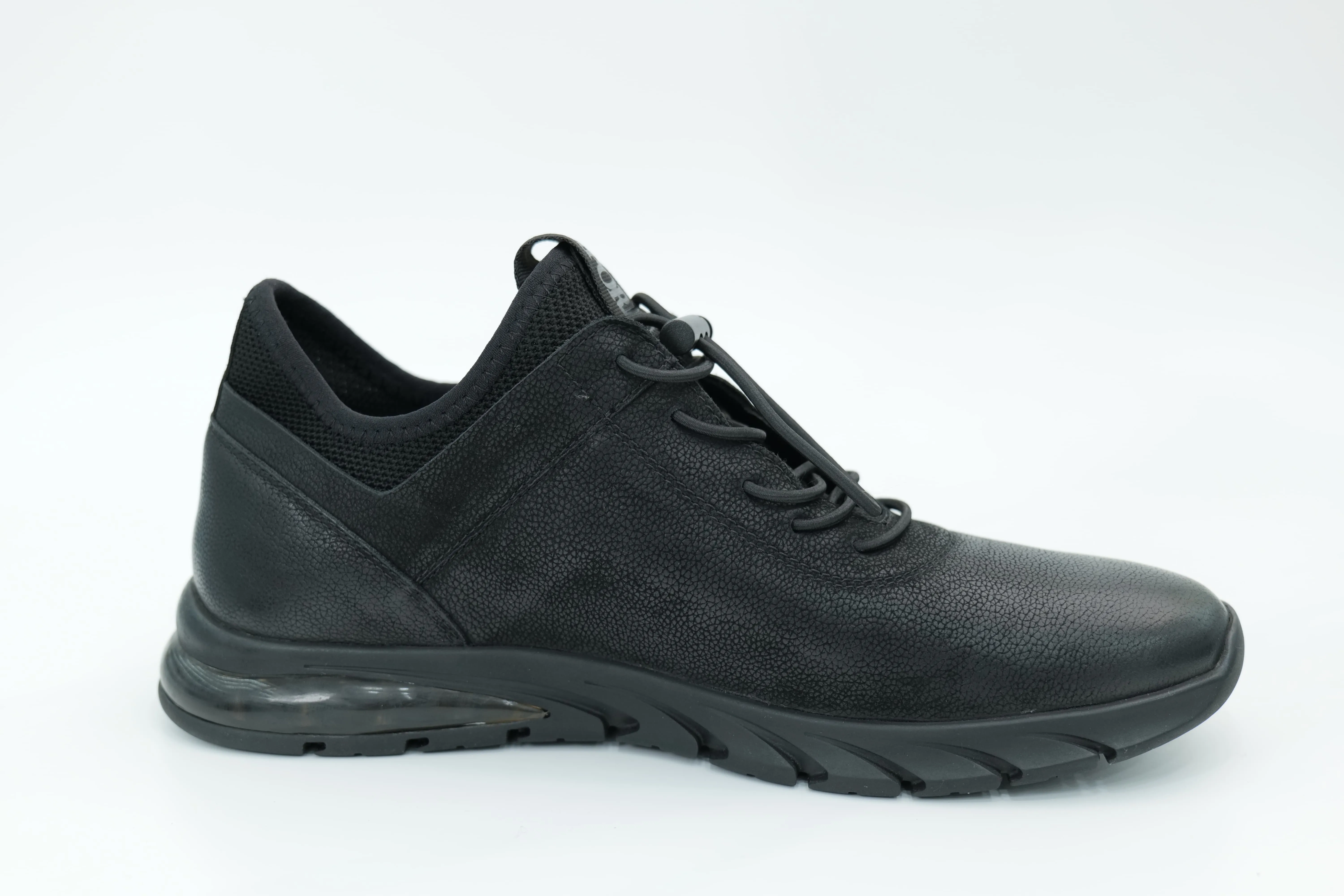 Casual shoes