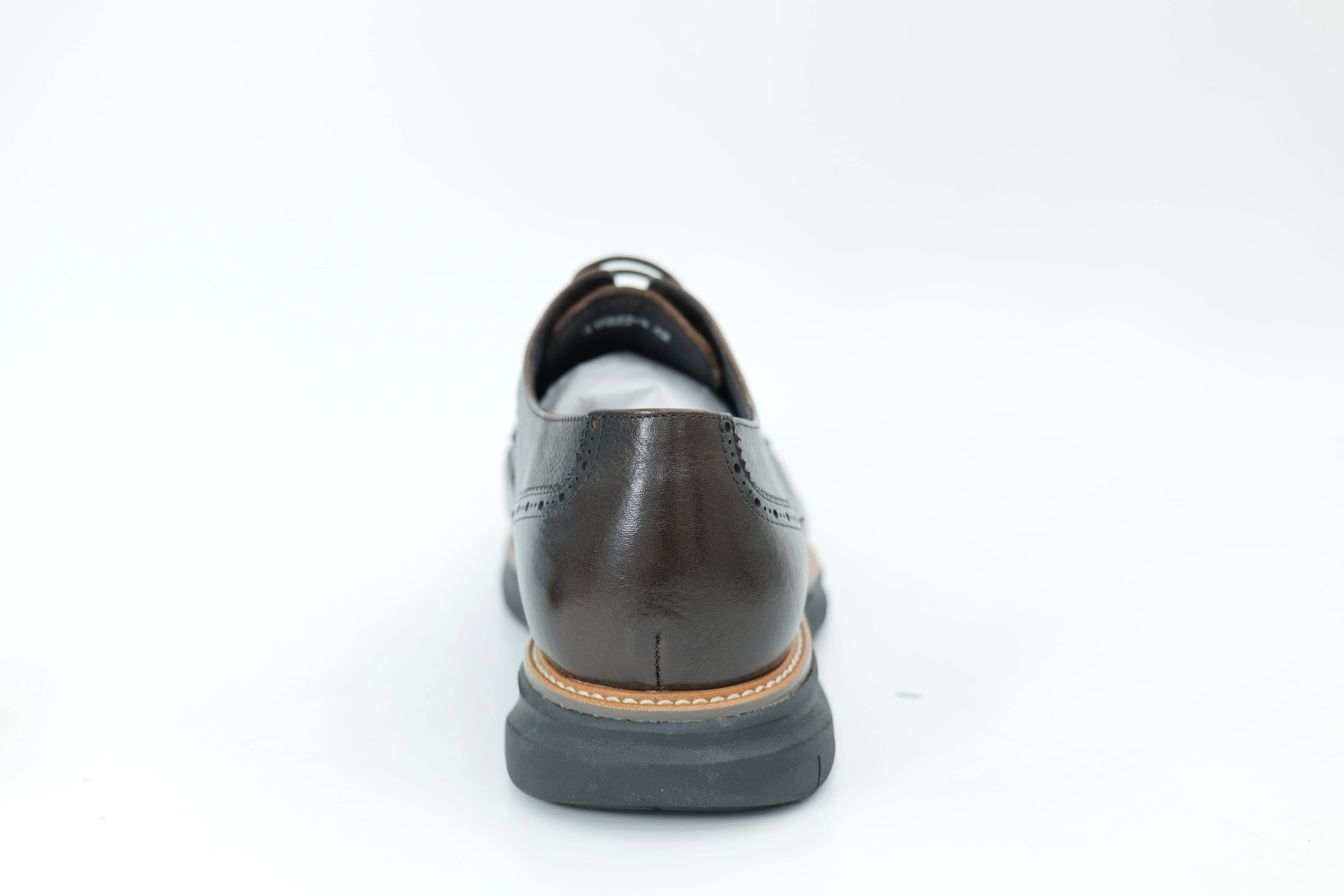 Casual shoes