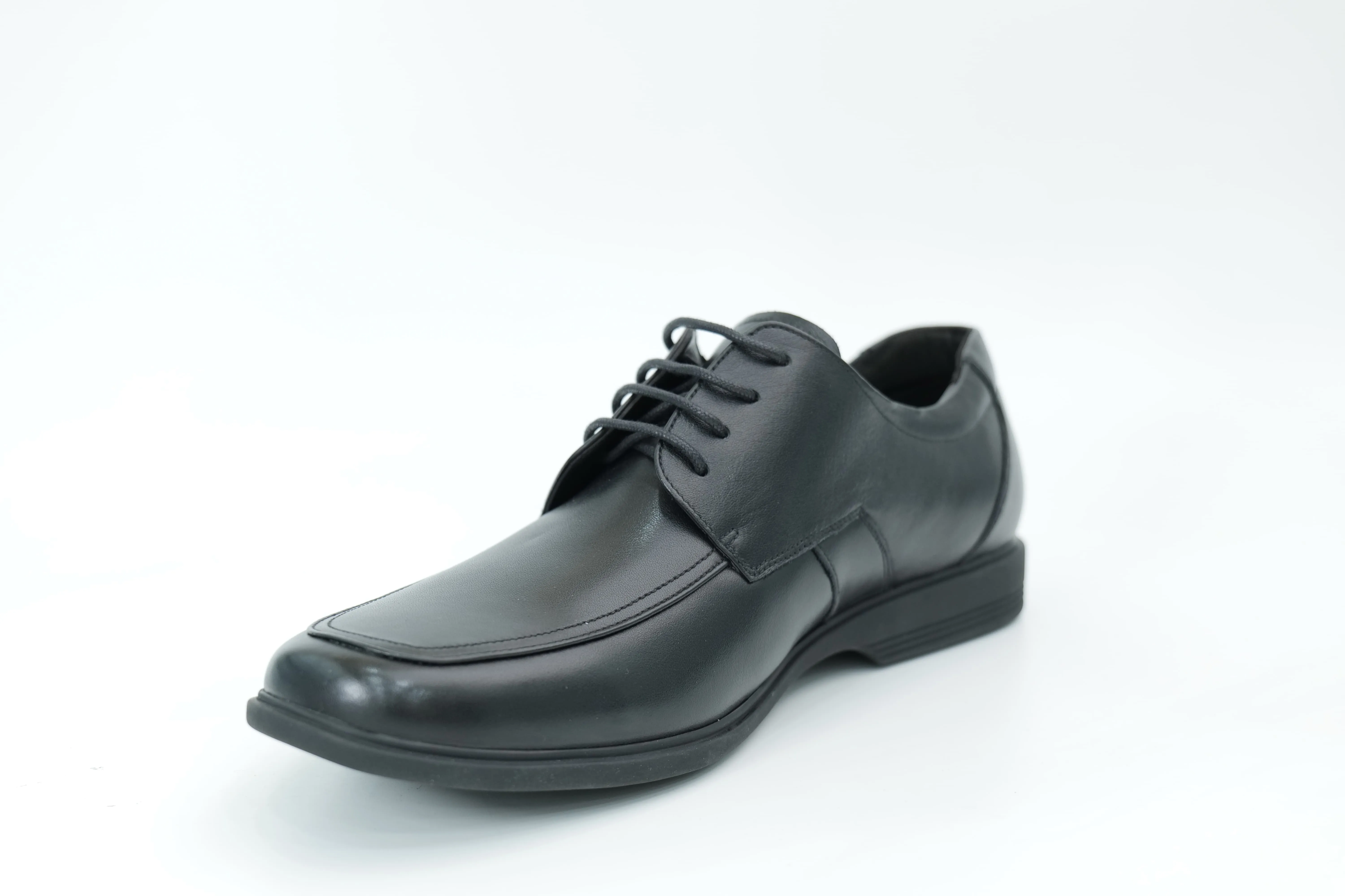 Casual shoes