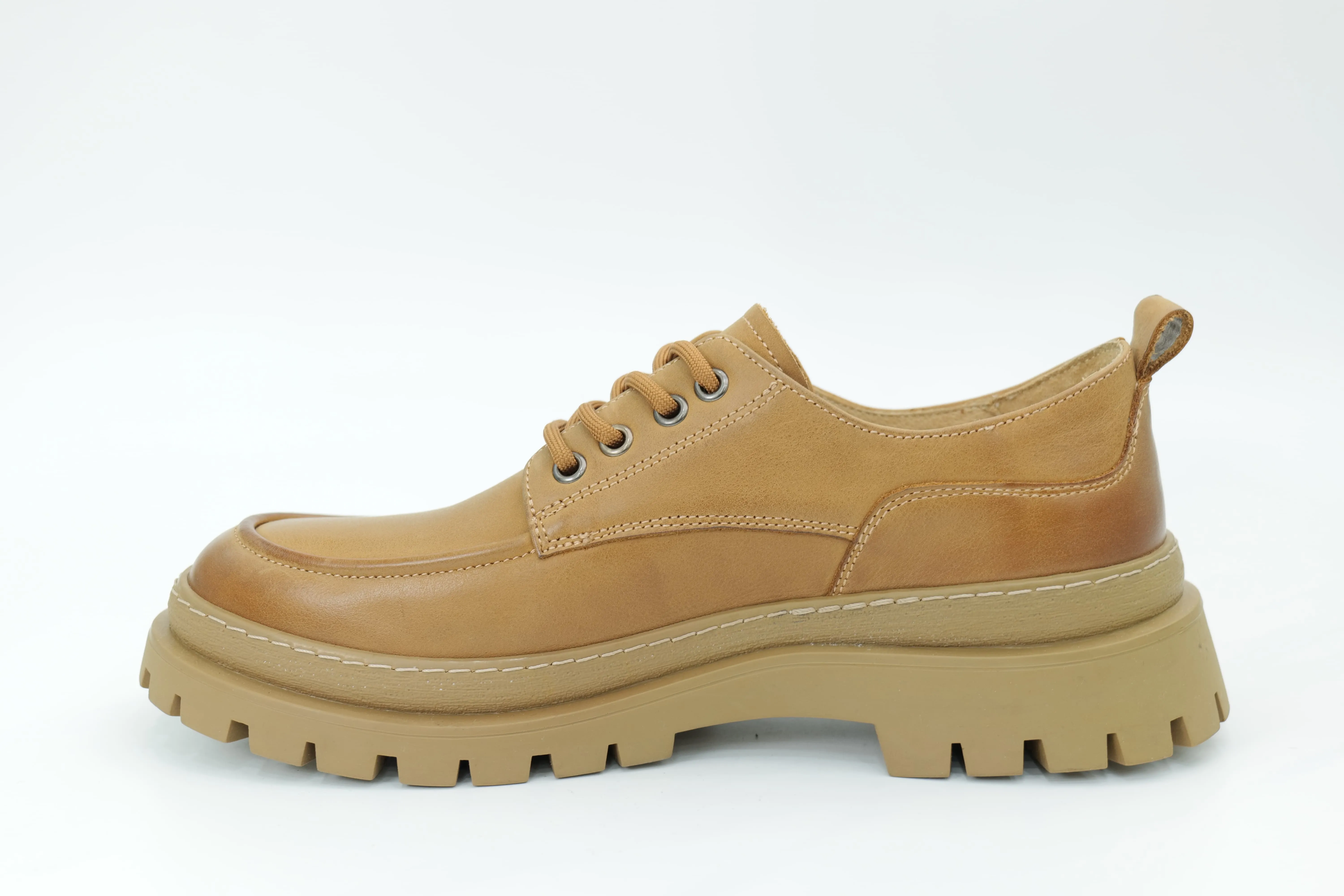 Casual shoes