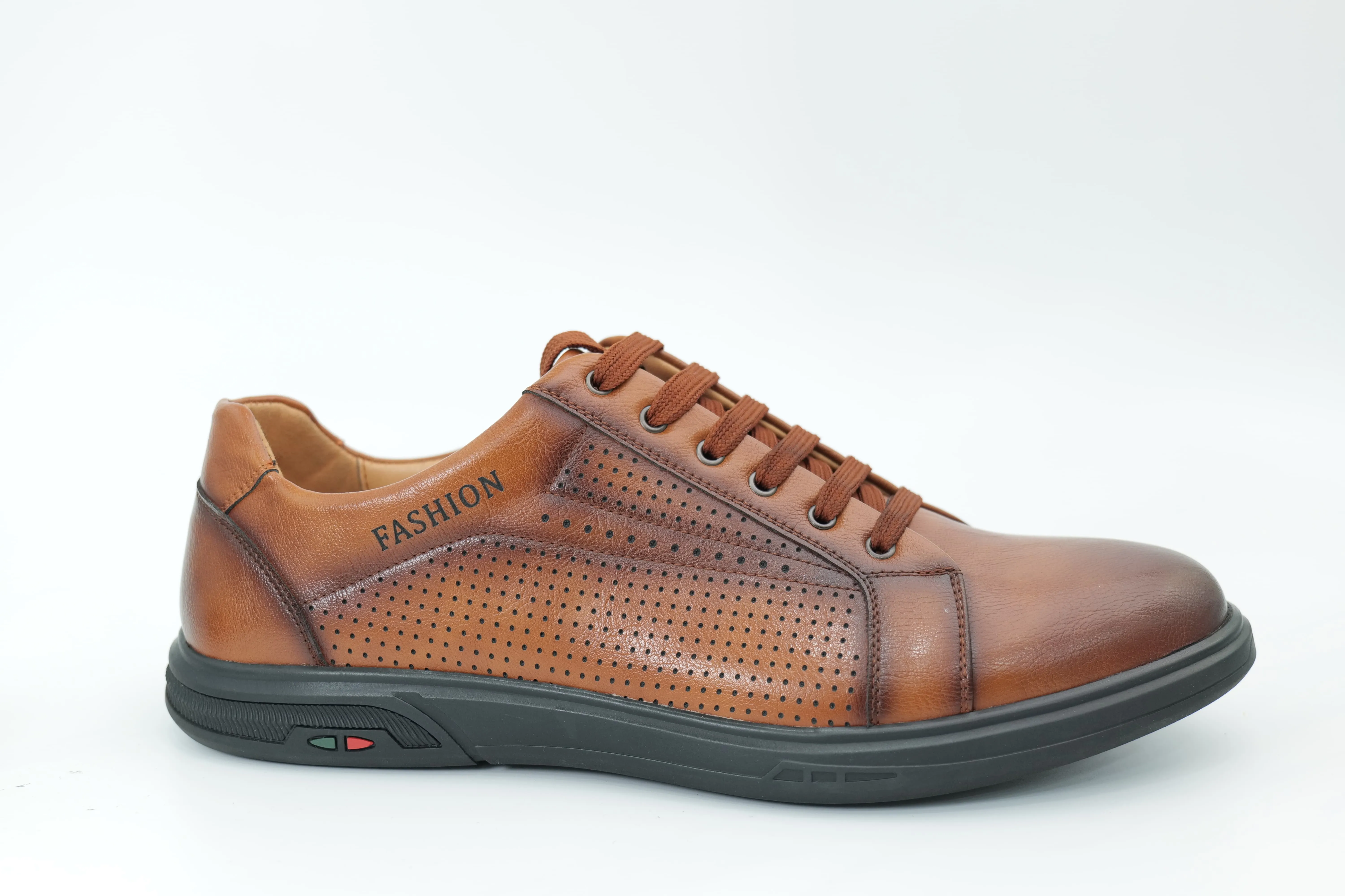 Casual shoes