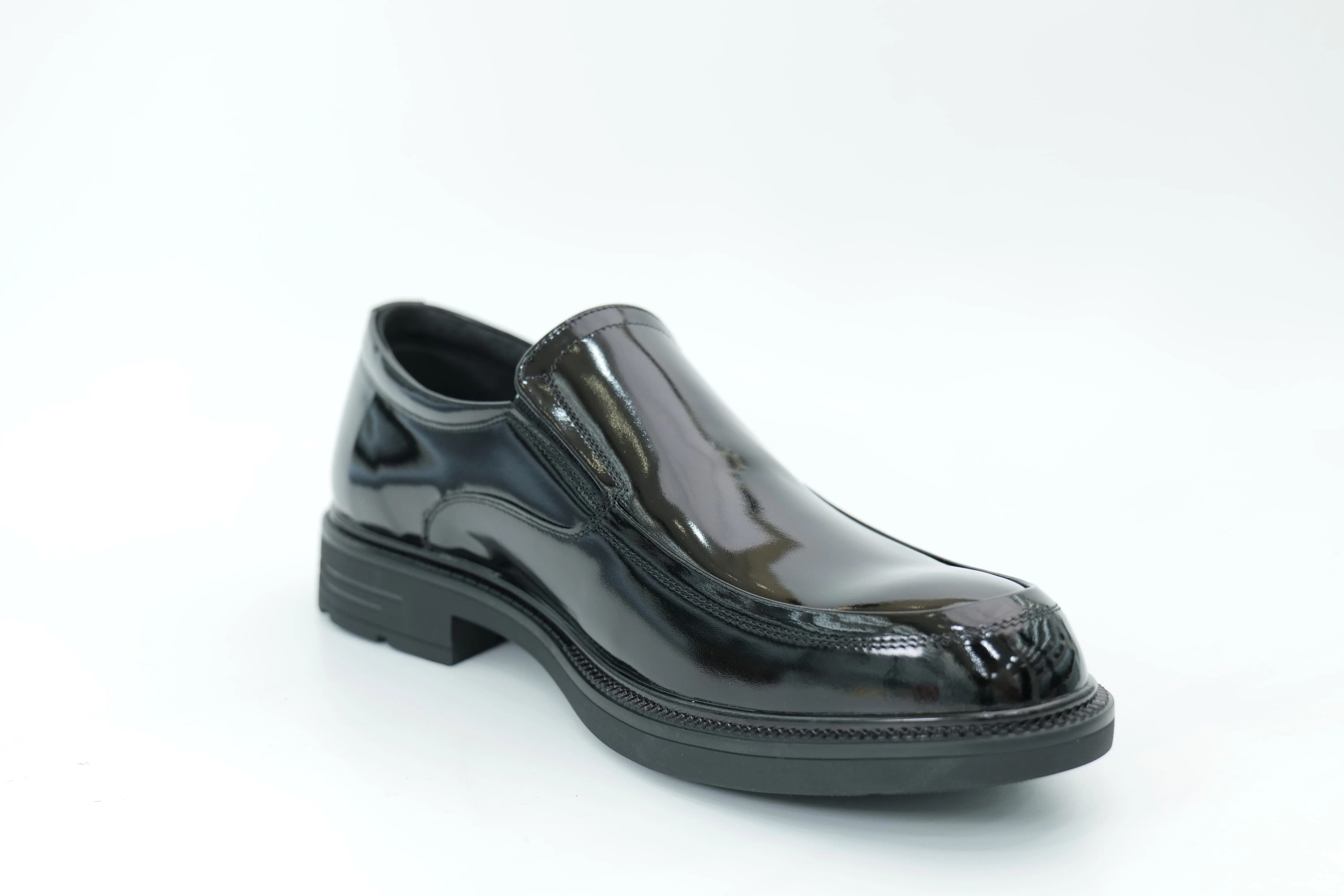 Casual shoes