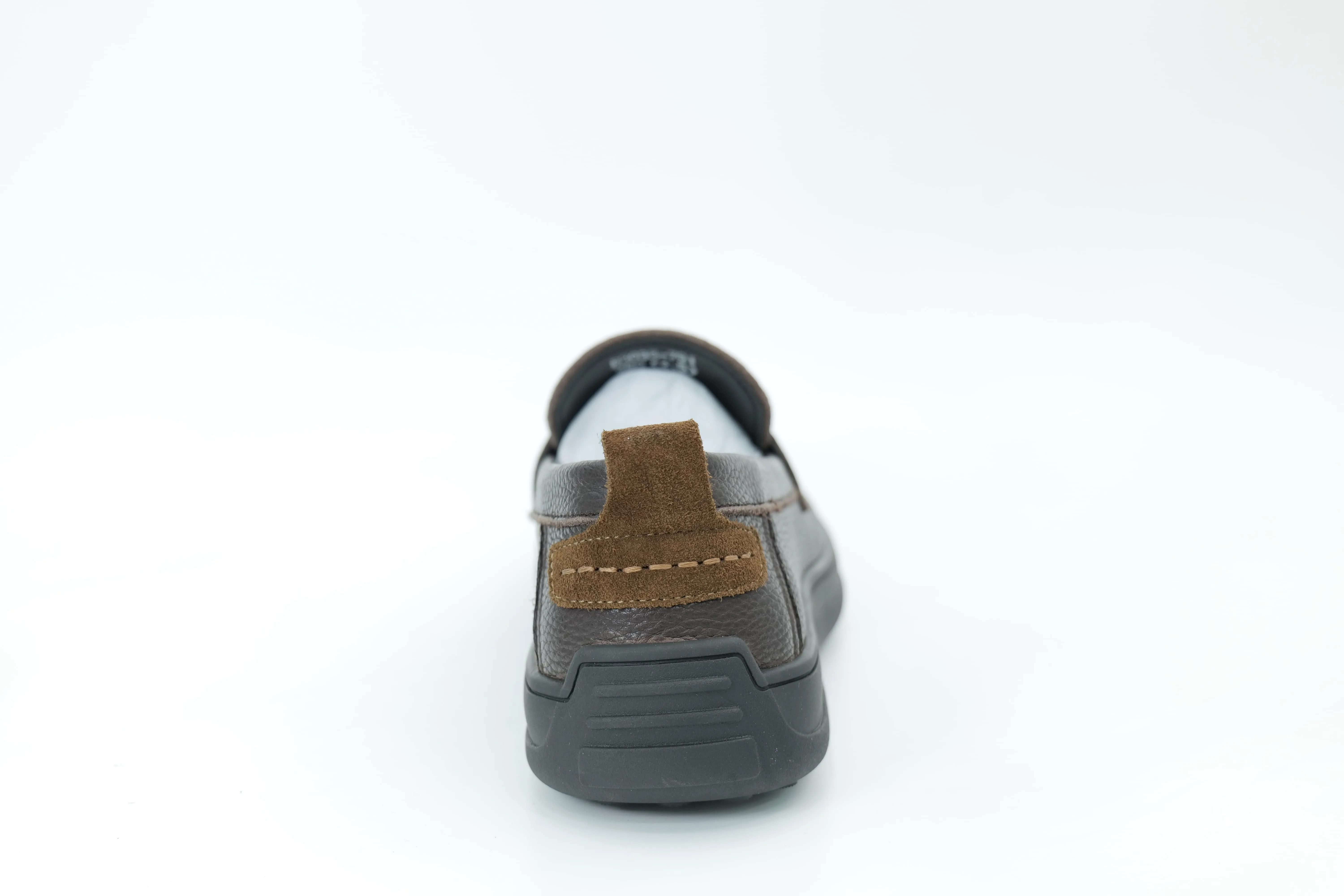 Casual shoes