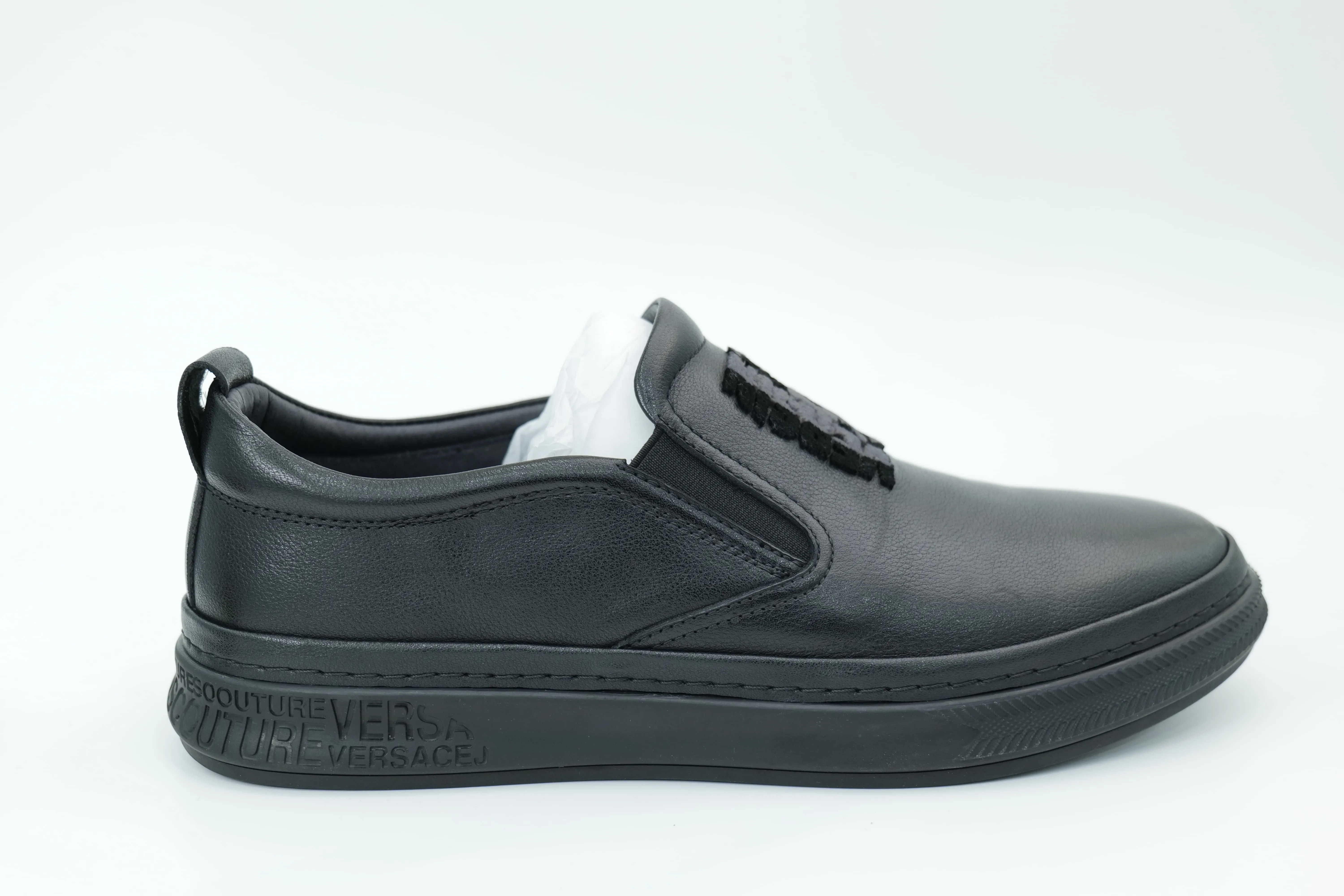 Casual shoes