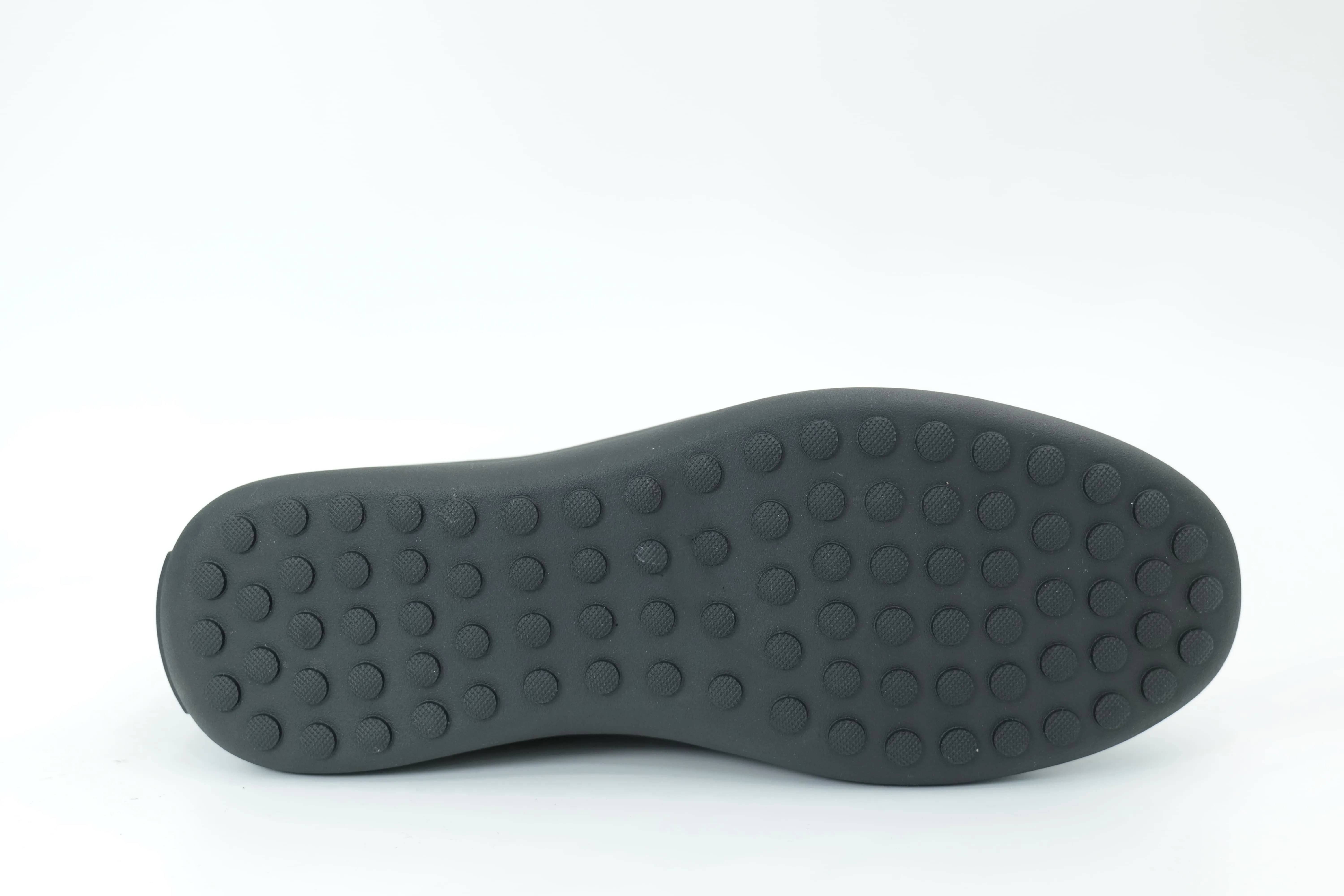 Casual shoes