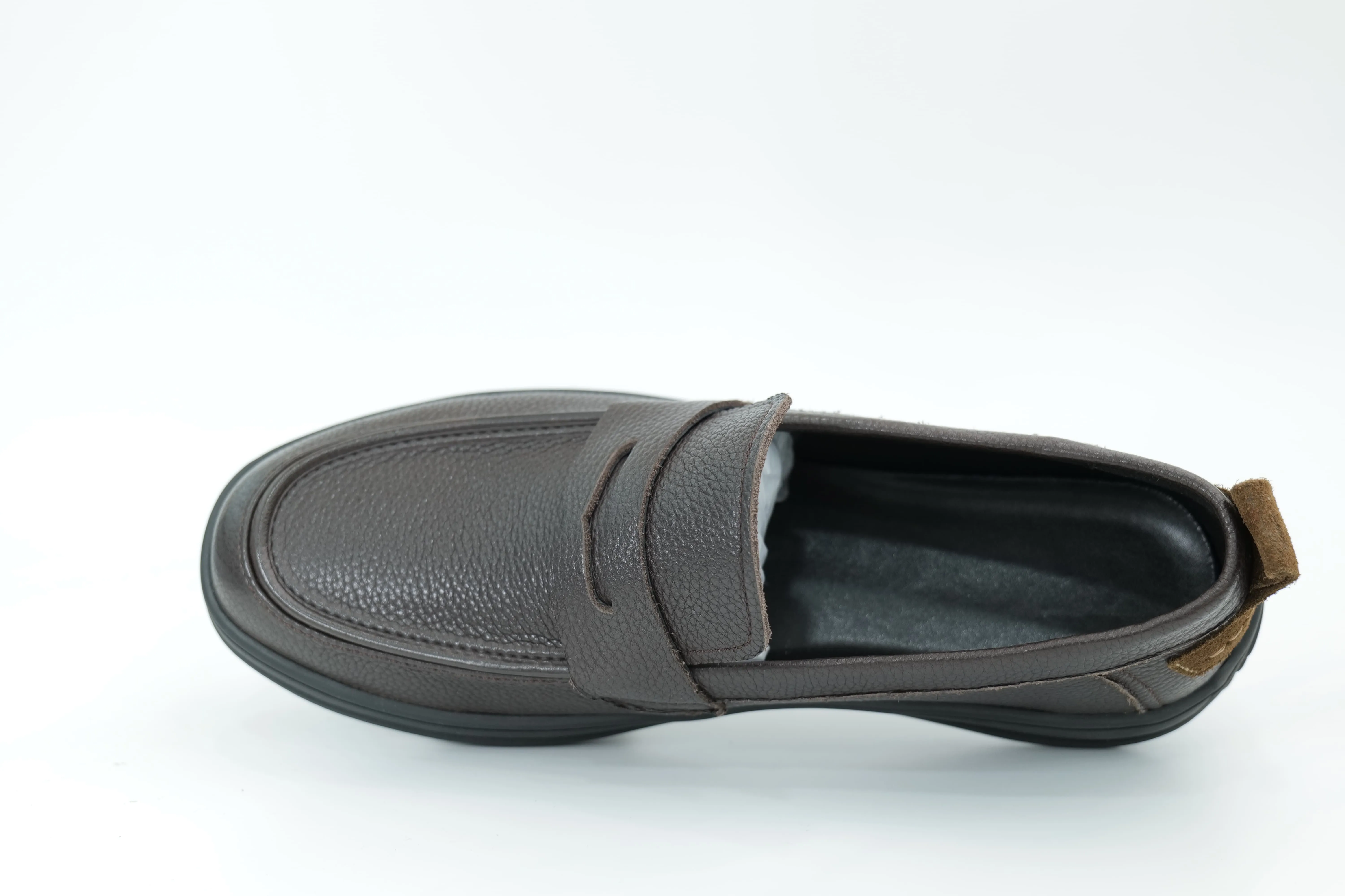 Casual shoes