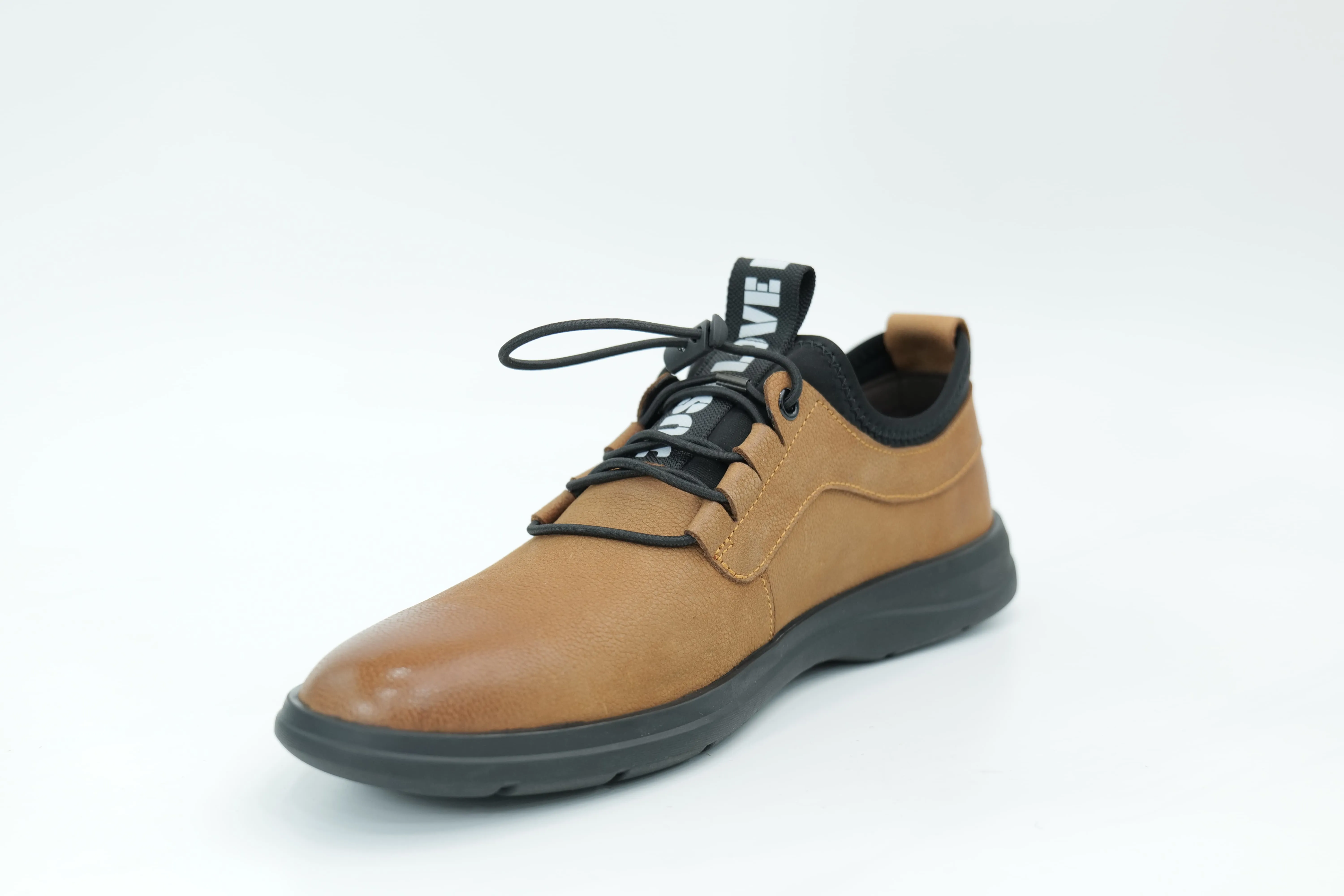 Casual shoes