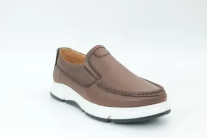 Casual shoes