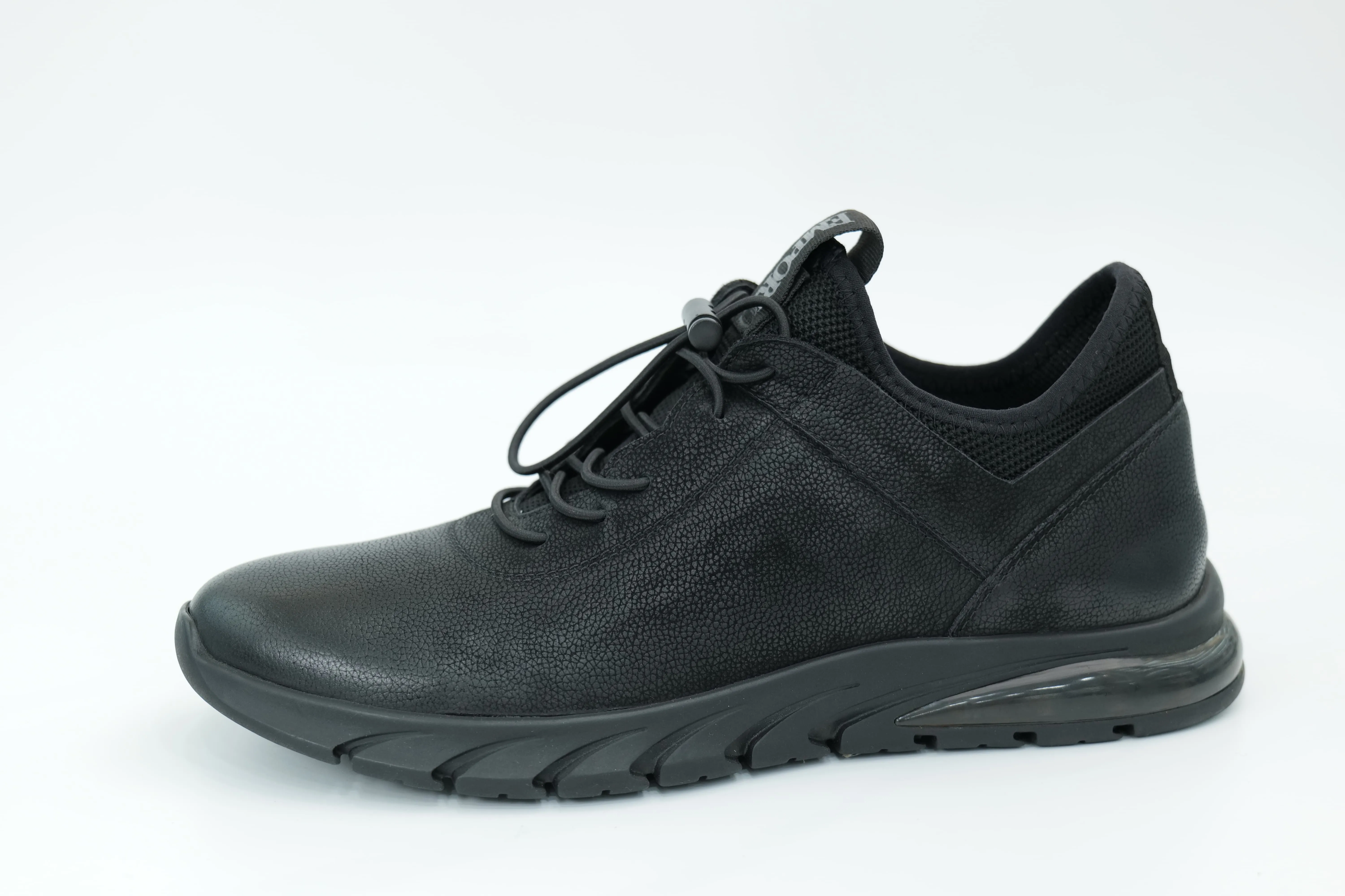 Casual shoes