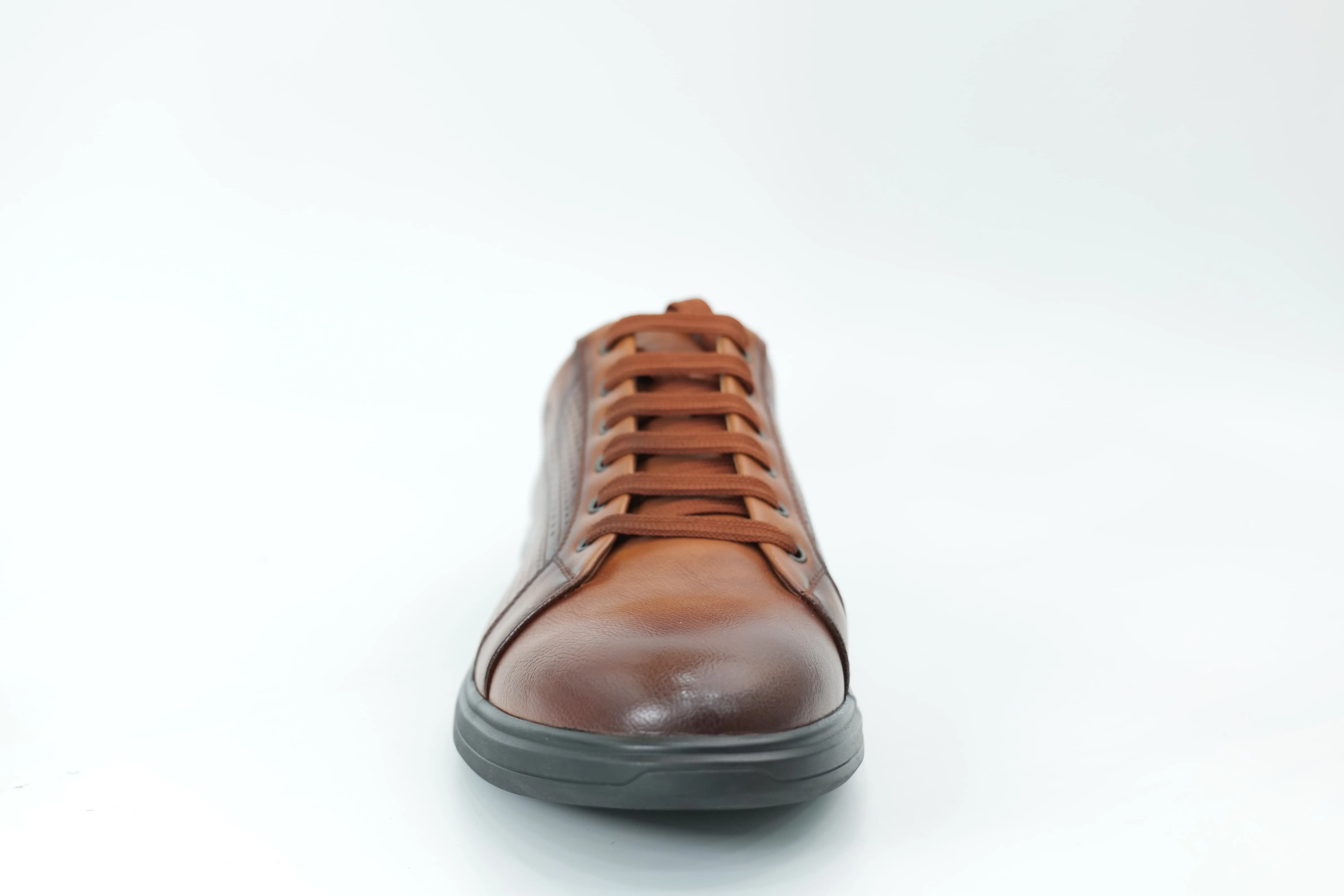 Casual shoes