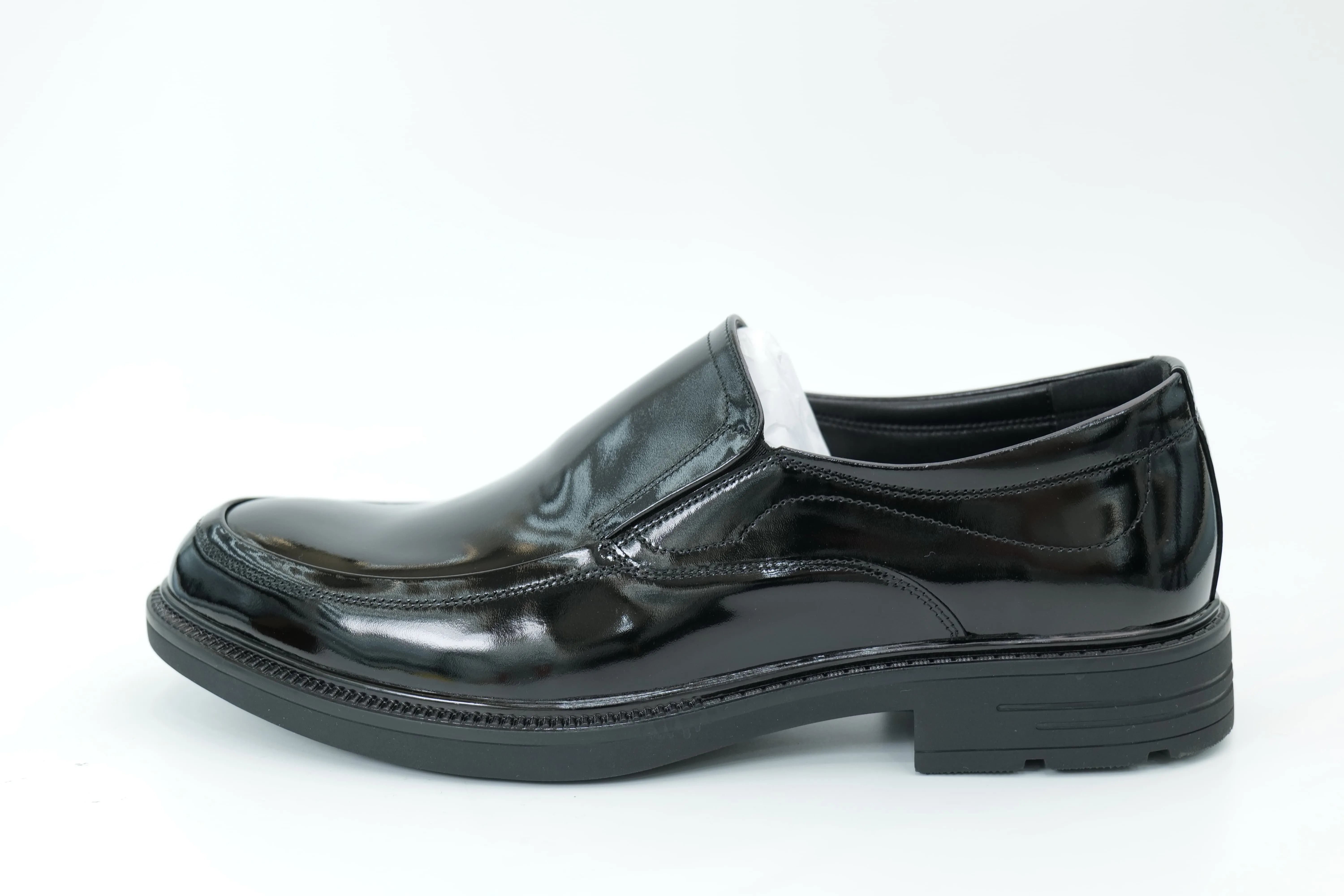 Casual shoes