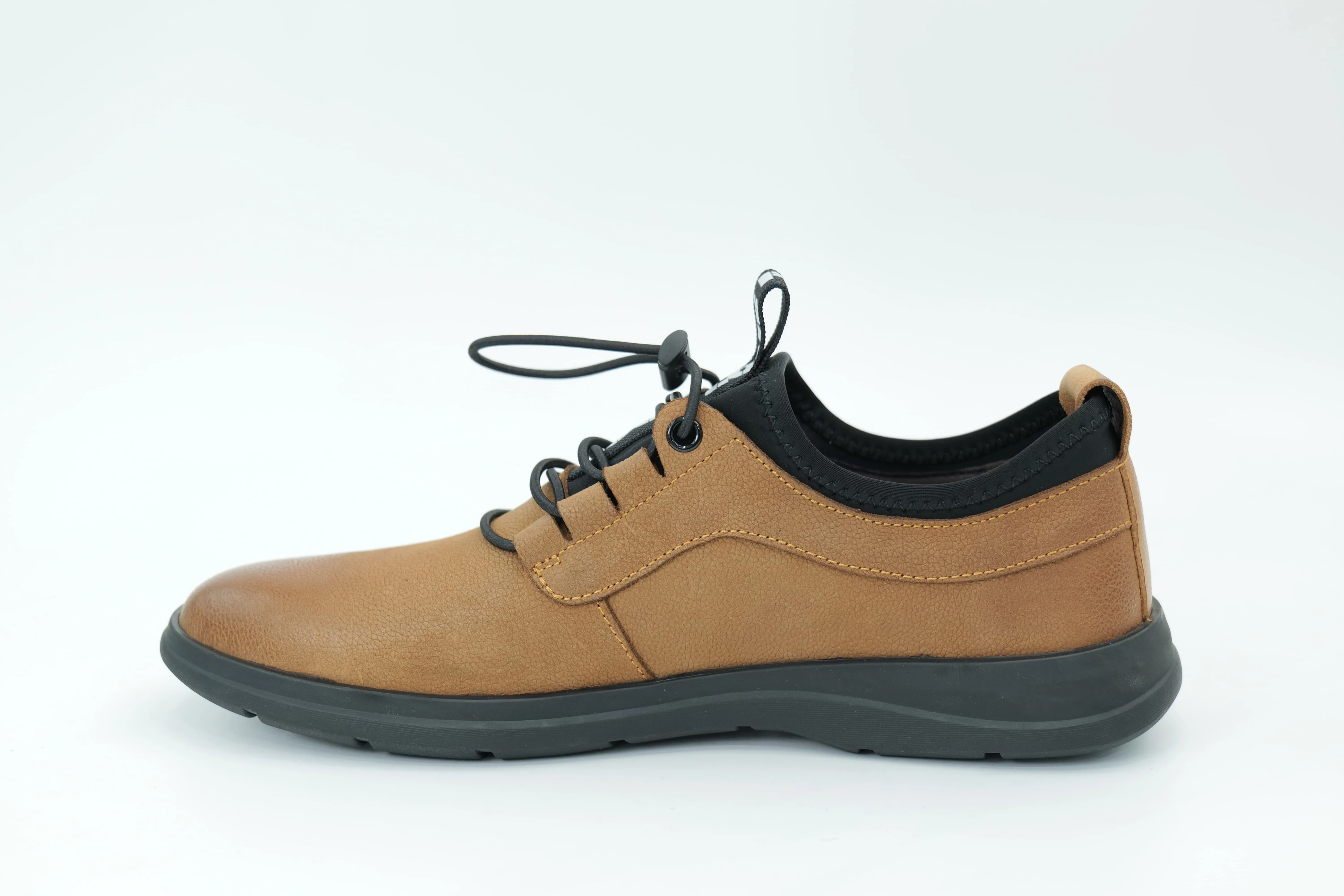Casual shoes
