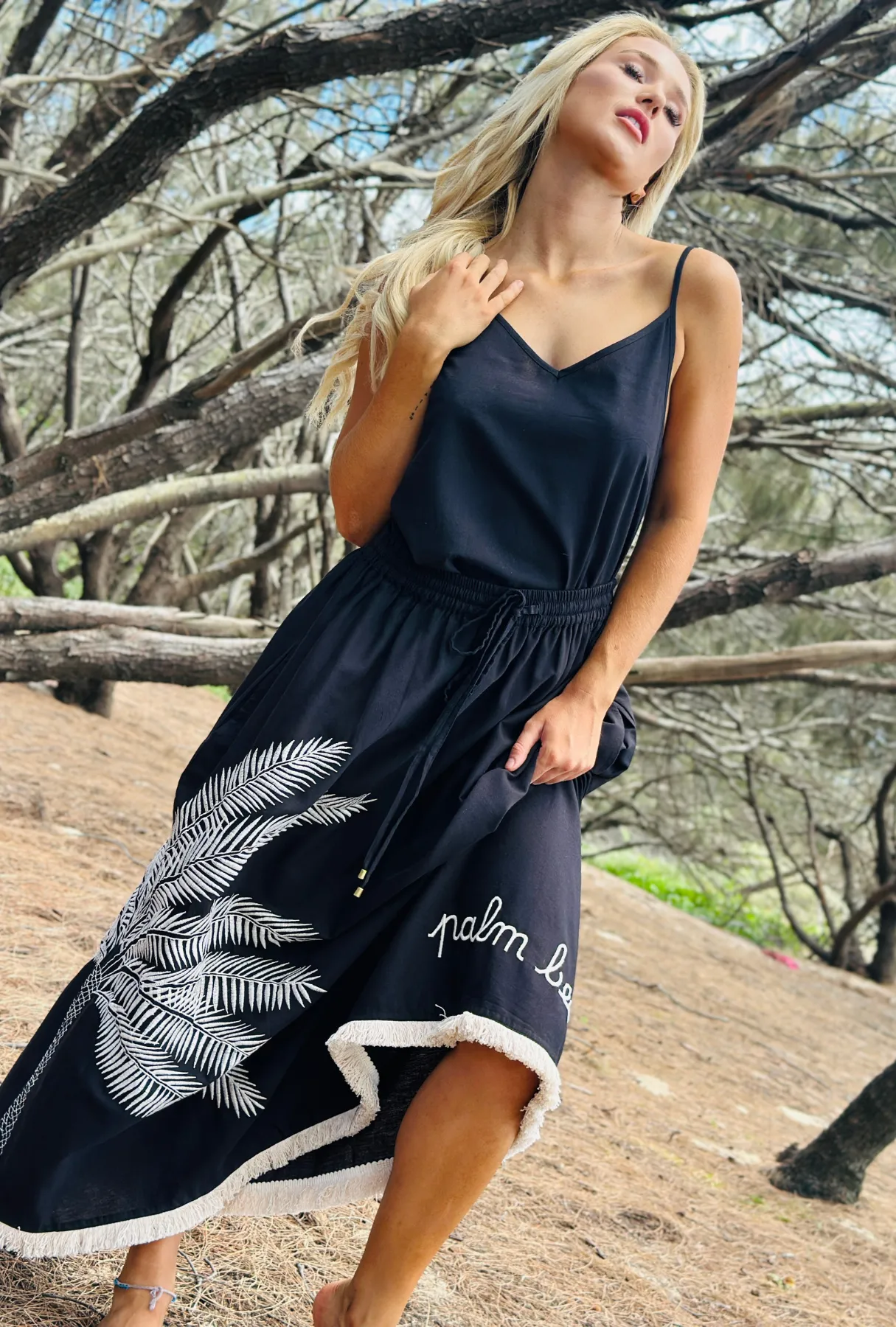 Catch My Drift Skirt – Under the Palms - Onyx