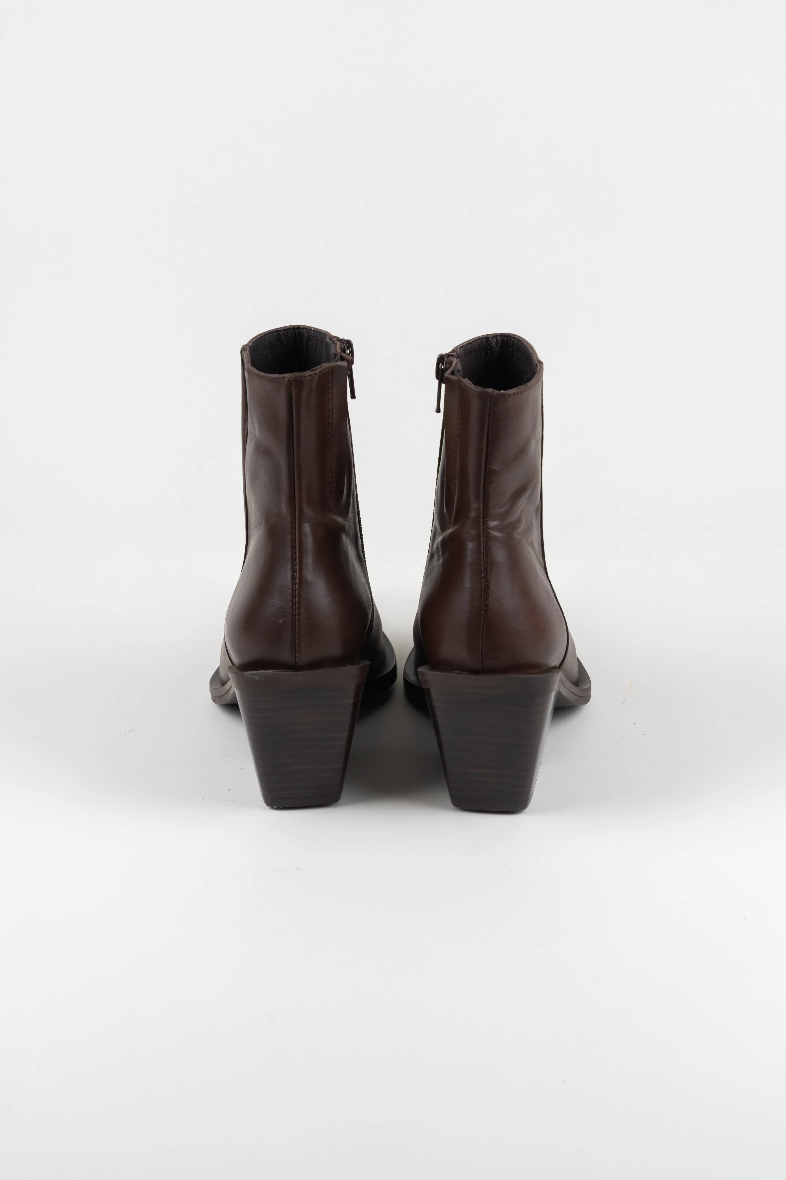 CLOE CIGAR BOOTS