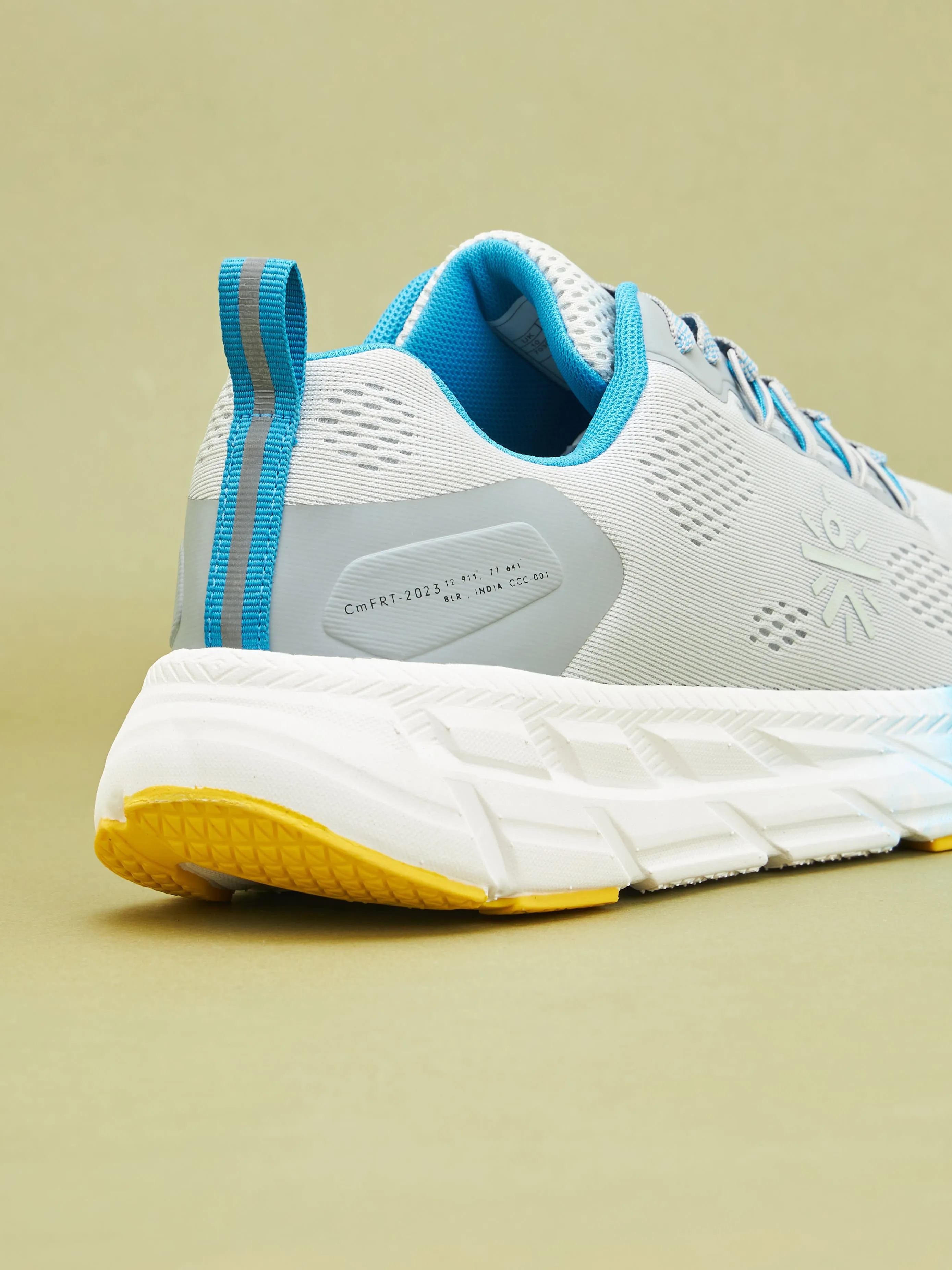 cult EZ  Ryde Men Running Shoes - Ash Grey/Turquoise Blue