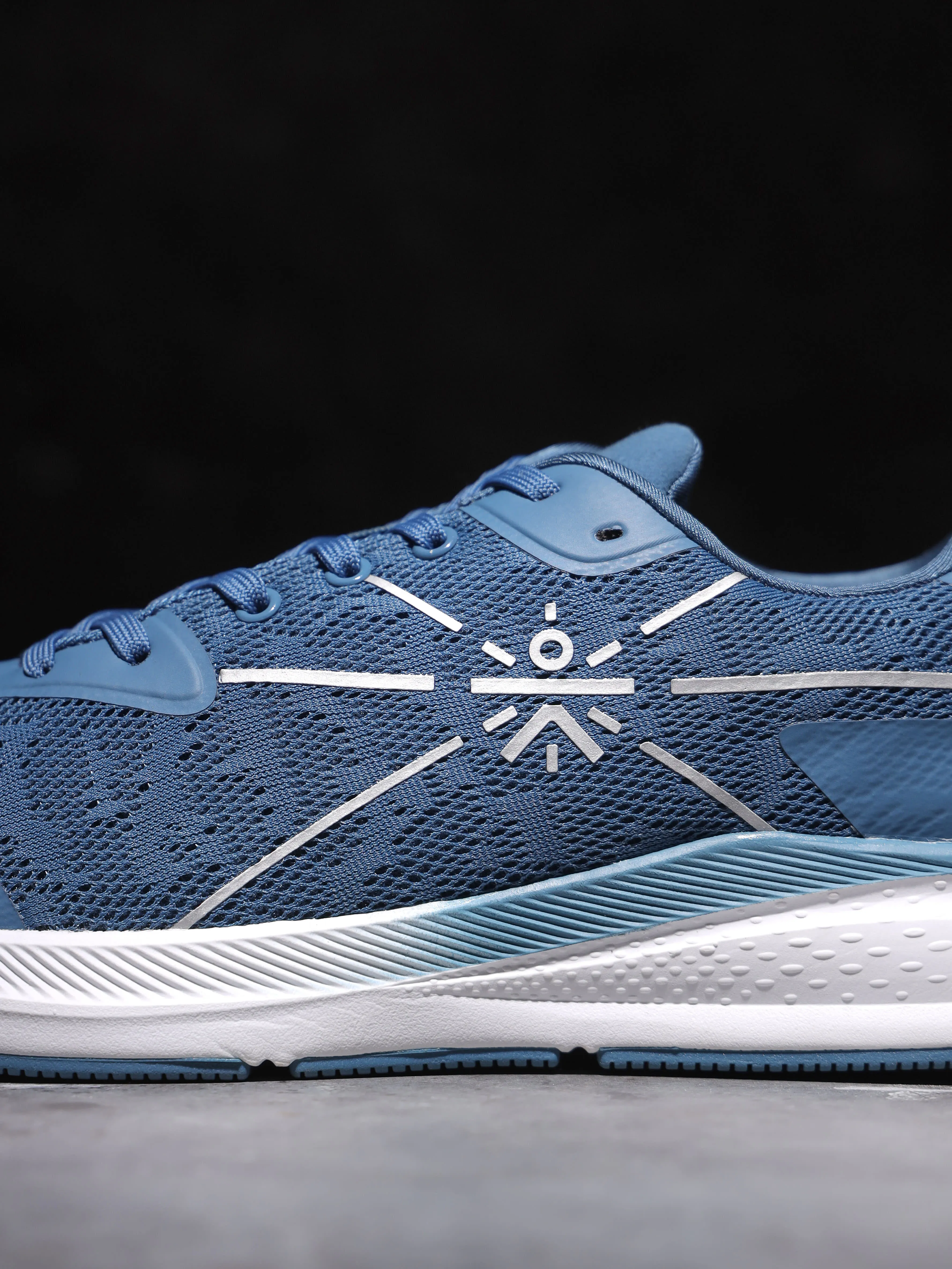 cult Flomo Men Running Shoes - Dark Blue