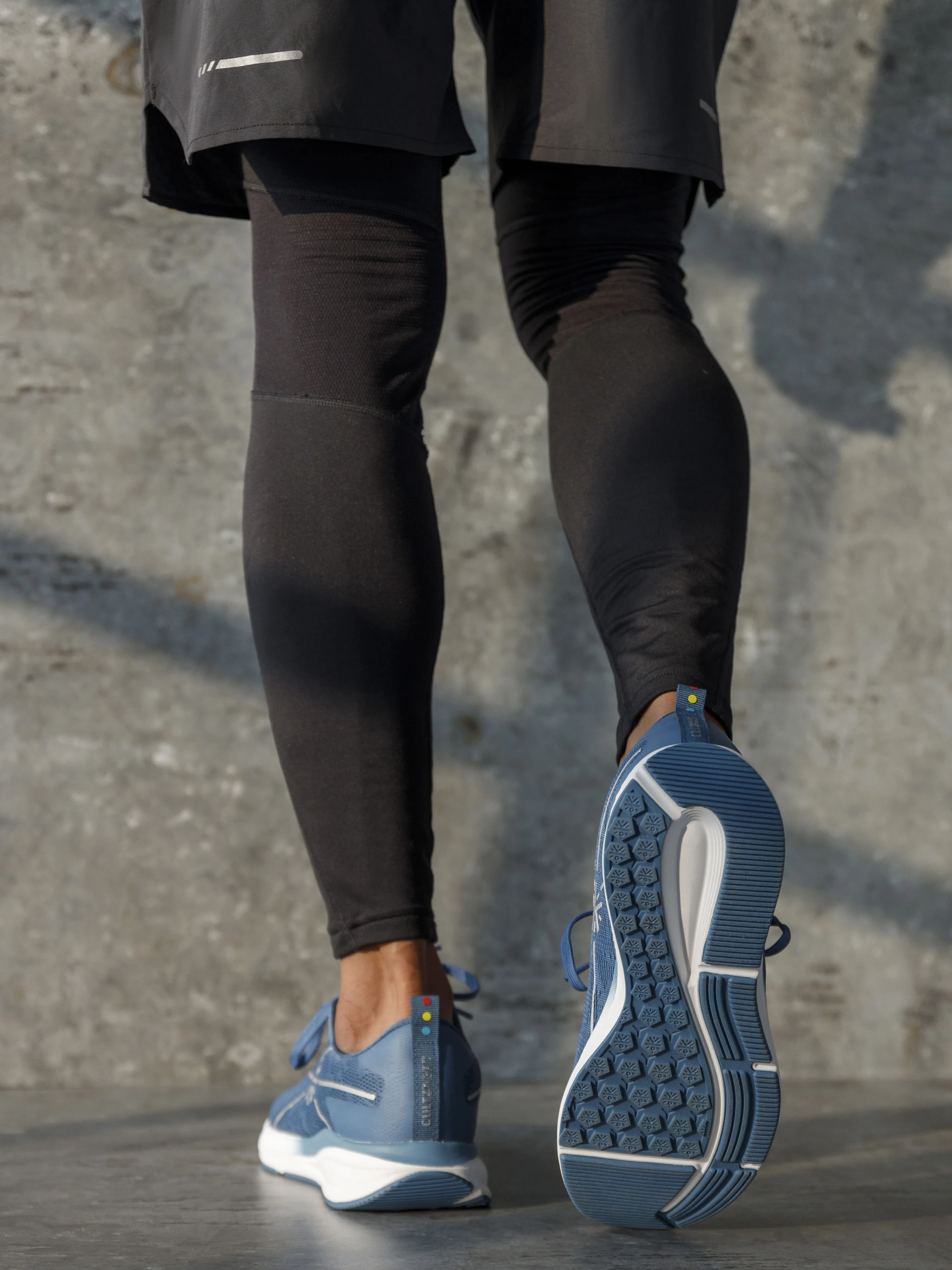 cult Flomo Men Running Shoes - Dark Blue