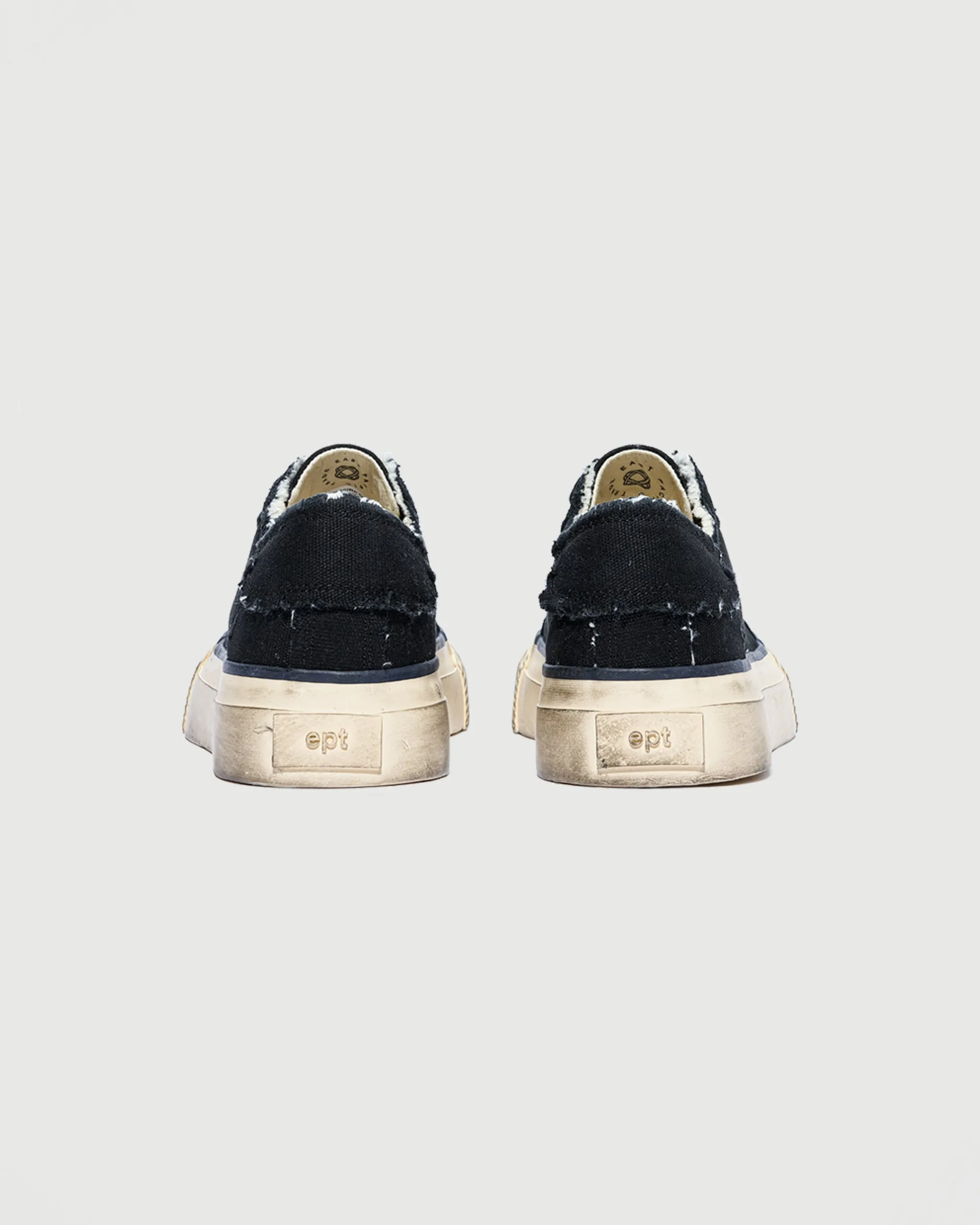 Dive VTG Black