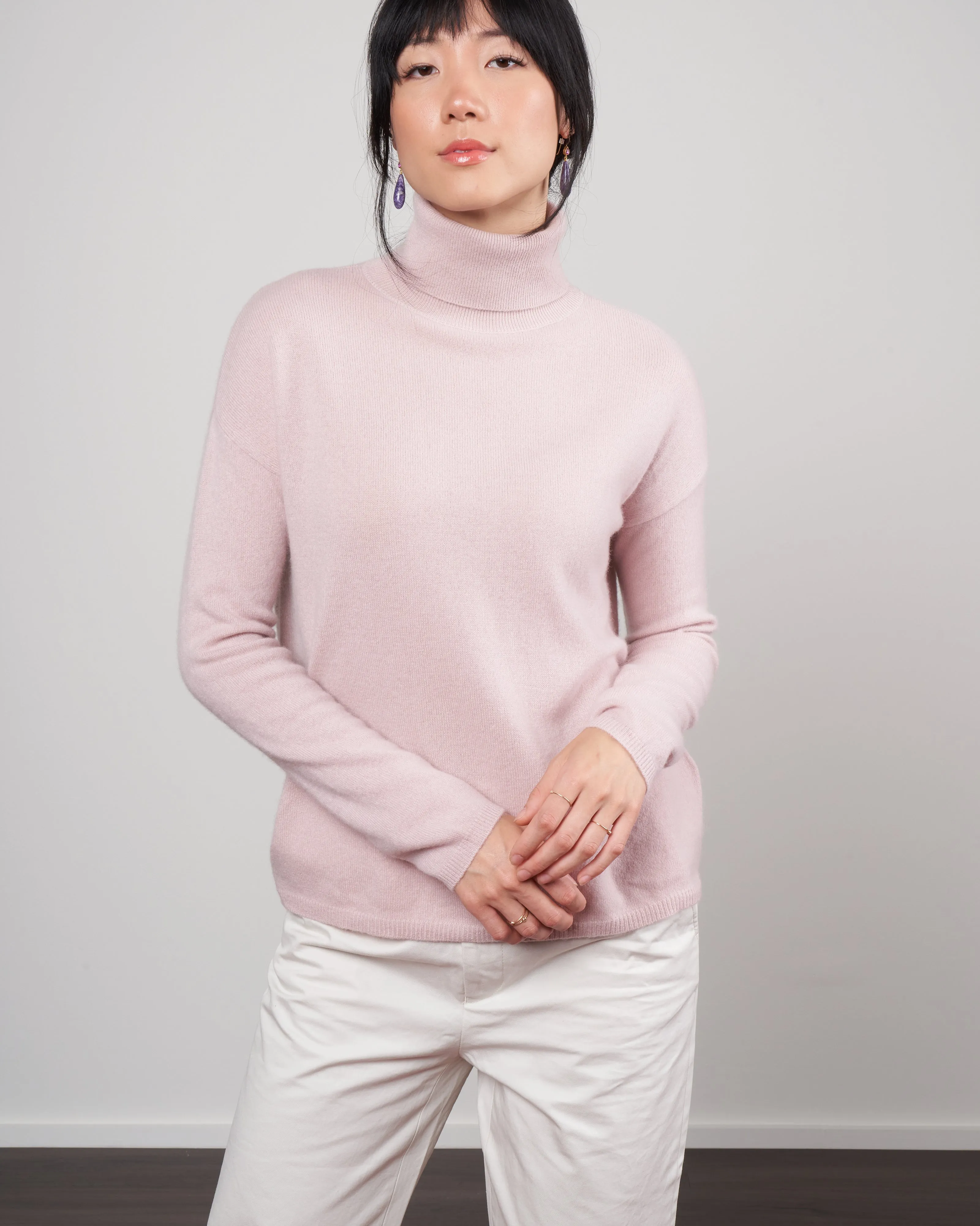 drop shoulder turtleneck - romance