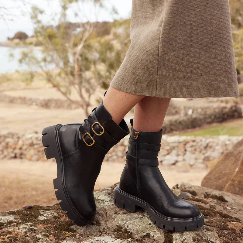 EOS Caily Boot - Black