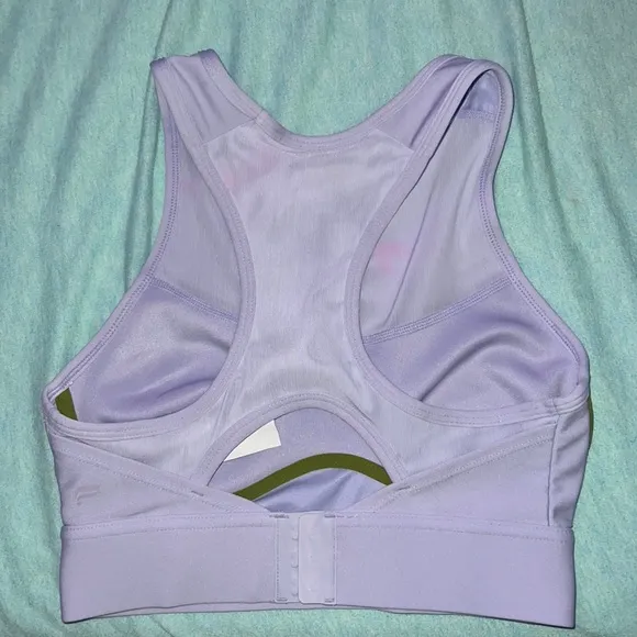 Fabletics Blare Medium Impact Sports Bra Frosted Lilac / Basil Size XS