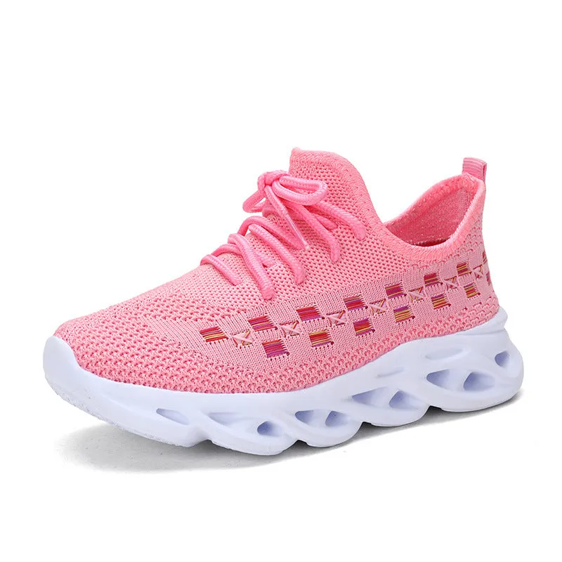 Girls' sports shoes with mesh