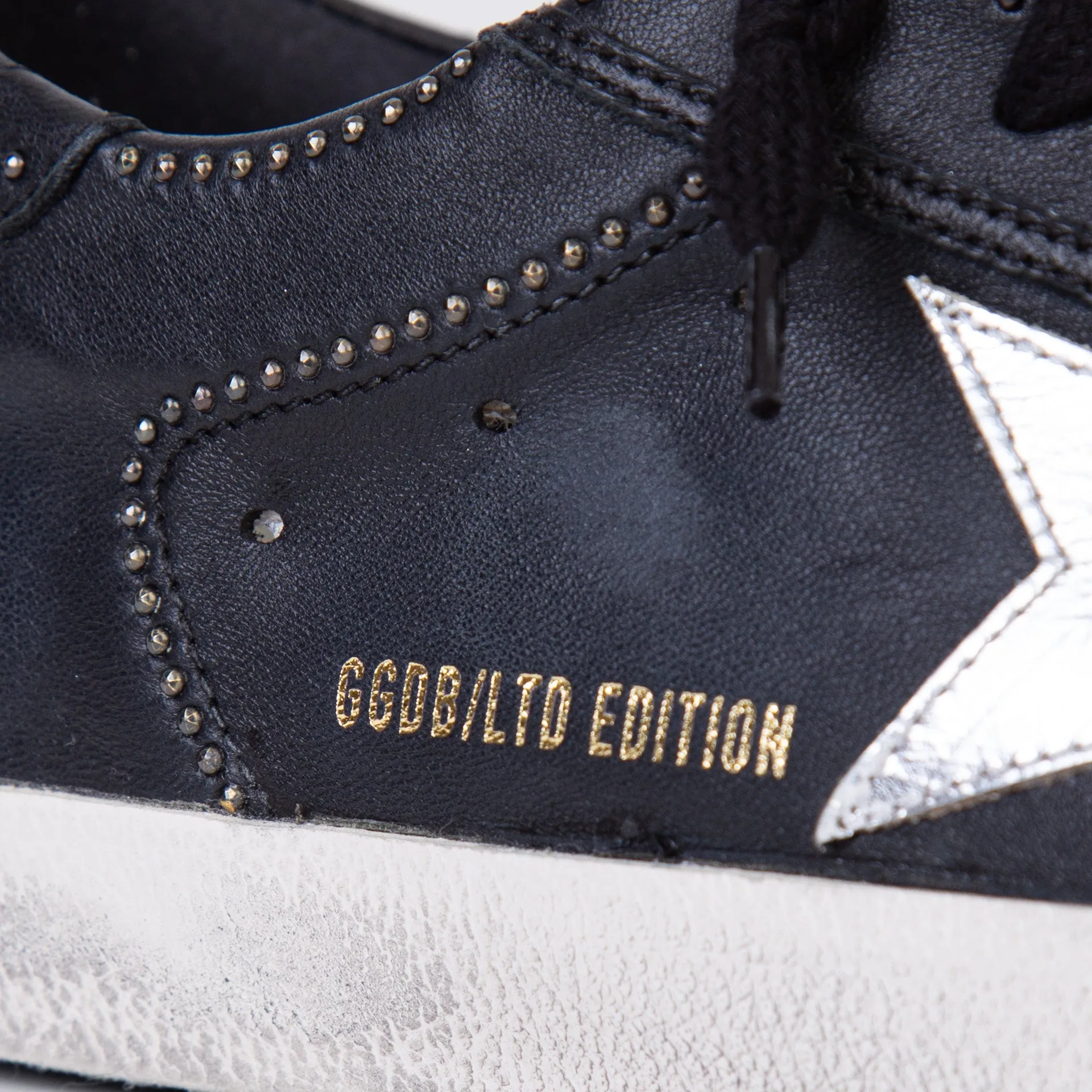 GOLDEN GOOSE SNEAKERS SUPERSTAR GMF00101.F006896 90179