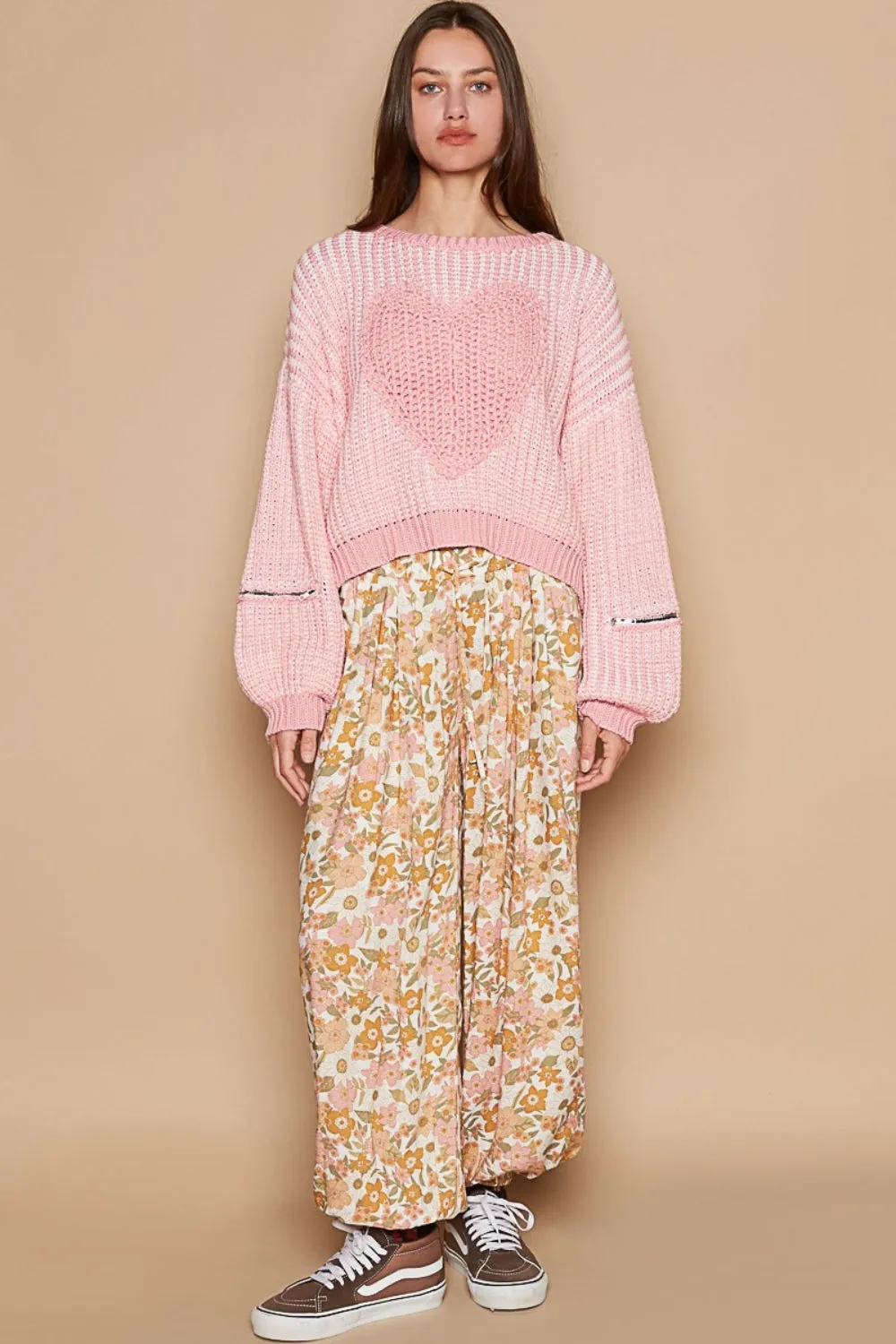 HEART PATCH ZIPPER POINT SLEEVE SWEATER (Pink)