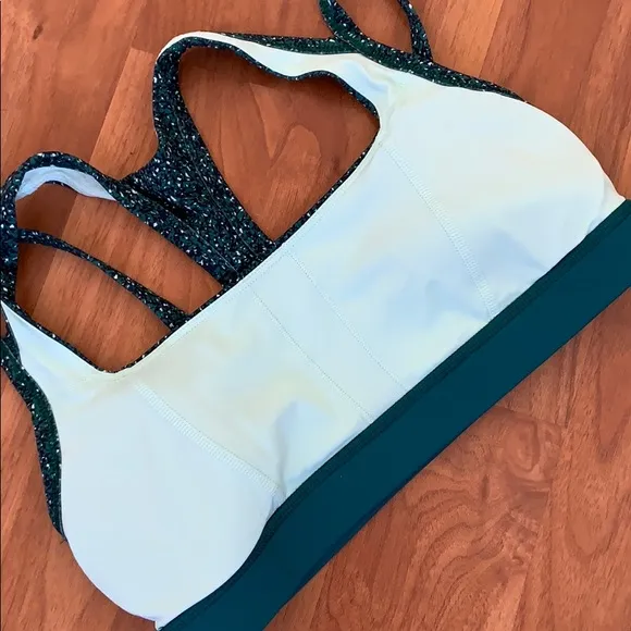 Lululemon Athletica Splendour Sports Bra