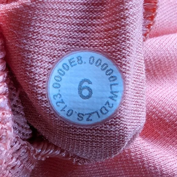 Lululemon Ribbed Nulu Strappy Yoga Bra