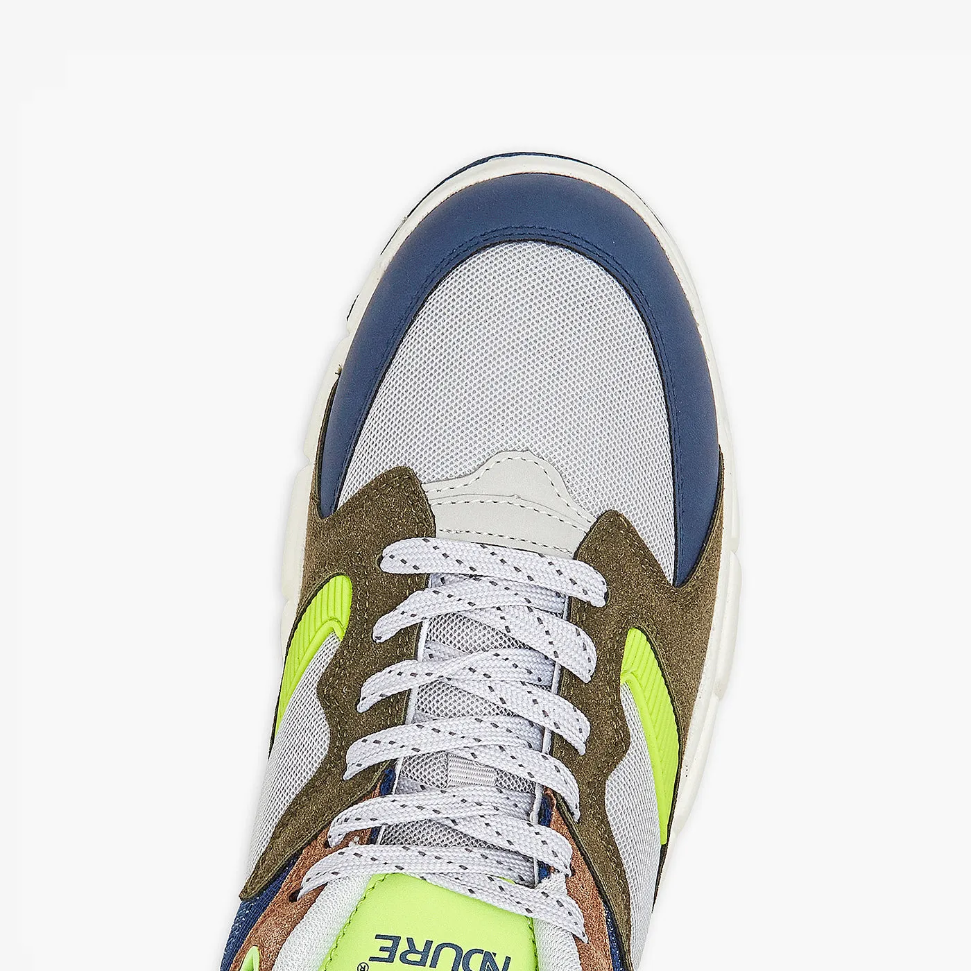 Men's Athletic Shoes