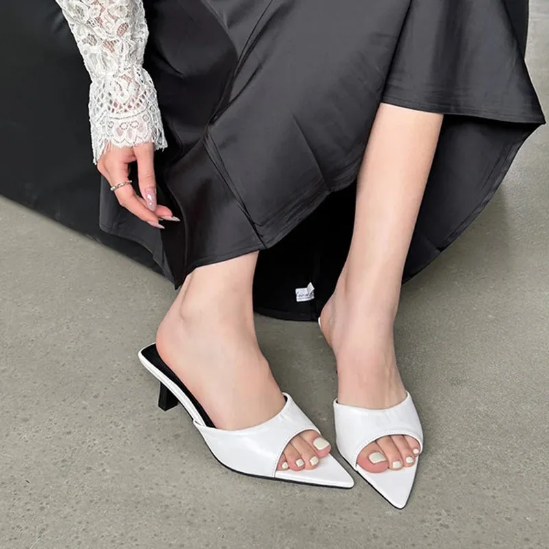 Nicole - Heels