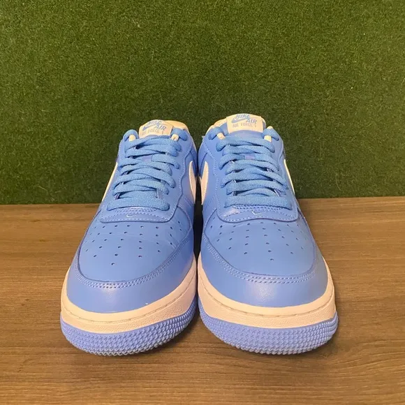 Nike Air Force 1 Low ‘07 ‘University Blue’ size 10.5