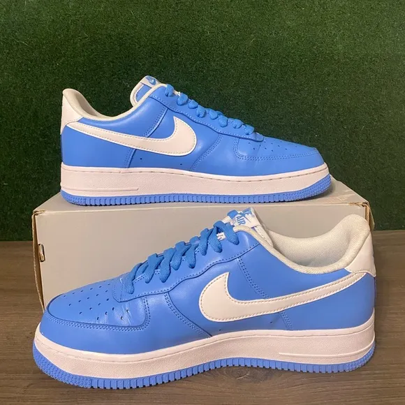 Nike Air Force 1 Low ‘07 ‘University Blue’ size 10.5