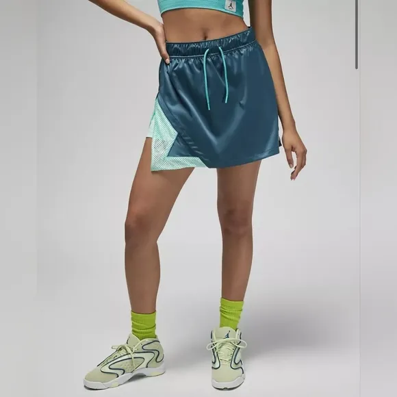 Nike Jordan Essentials Ash Green Tennis Skirt With Shorts Women Plus Size 1X NWT
