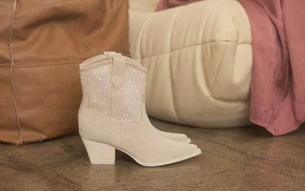 Oasis Society Cannes - Pearl Studded Western Boots