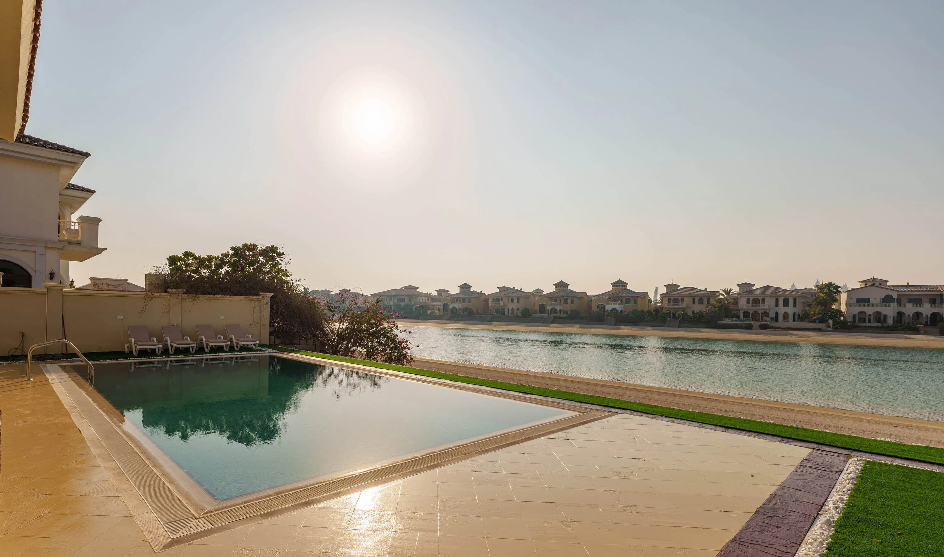 Opulent Palm Villa w/ Pool & Royal Atlantis Views