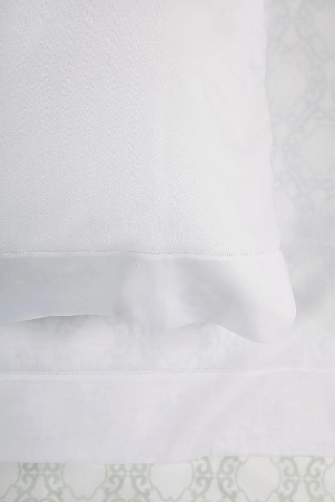 Picco Voile Fitted Sheet by Sferra